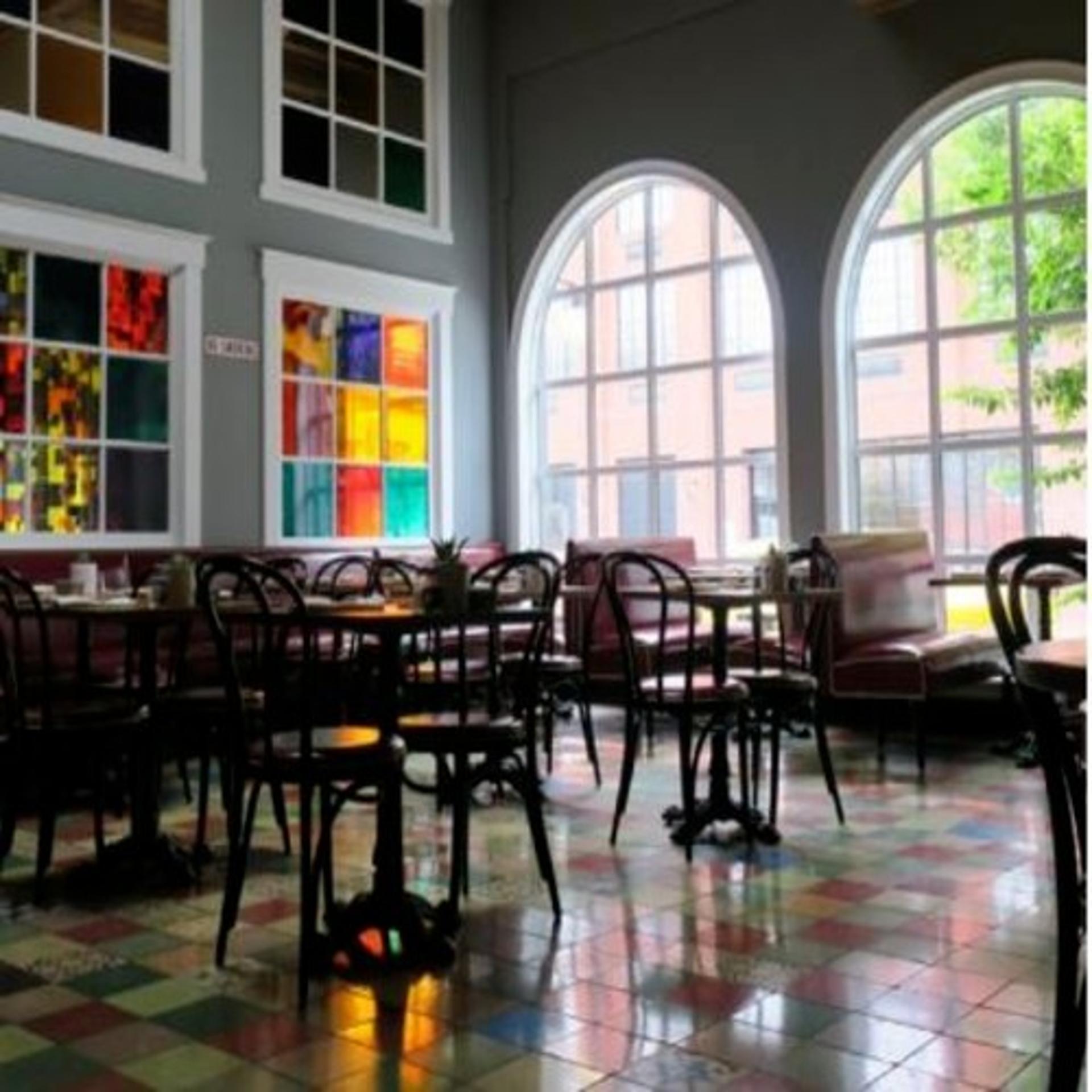 Main Lobby Restaurant 
