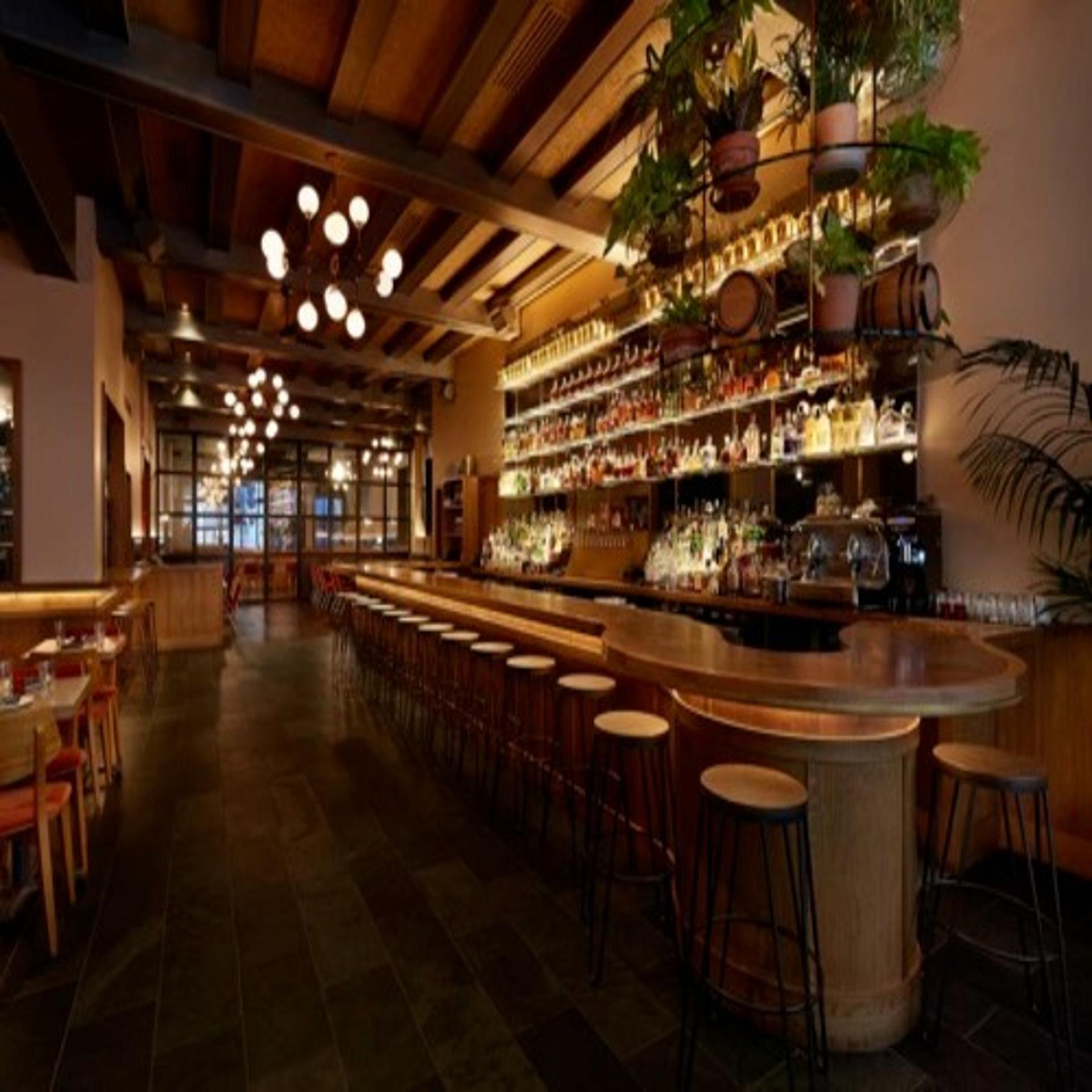 Full Restaurant