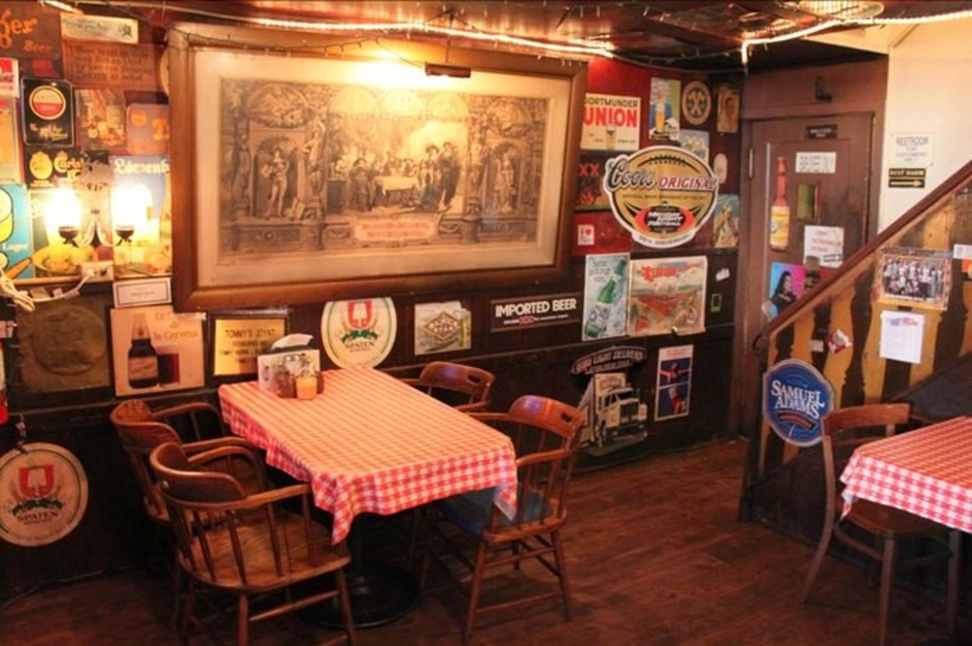Tommy's Joynt