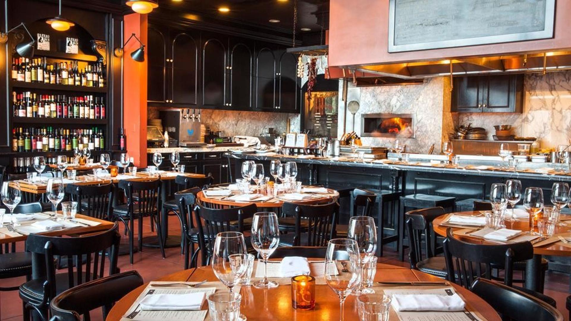 10 Sizzling L.A. Steakhouses Where You Can Dine Like Royalty