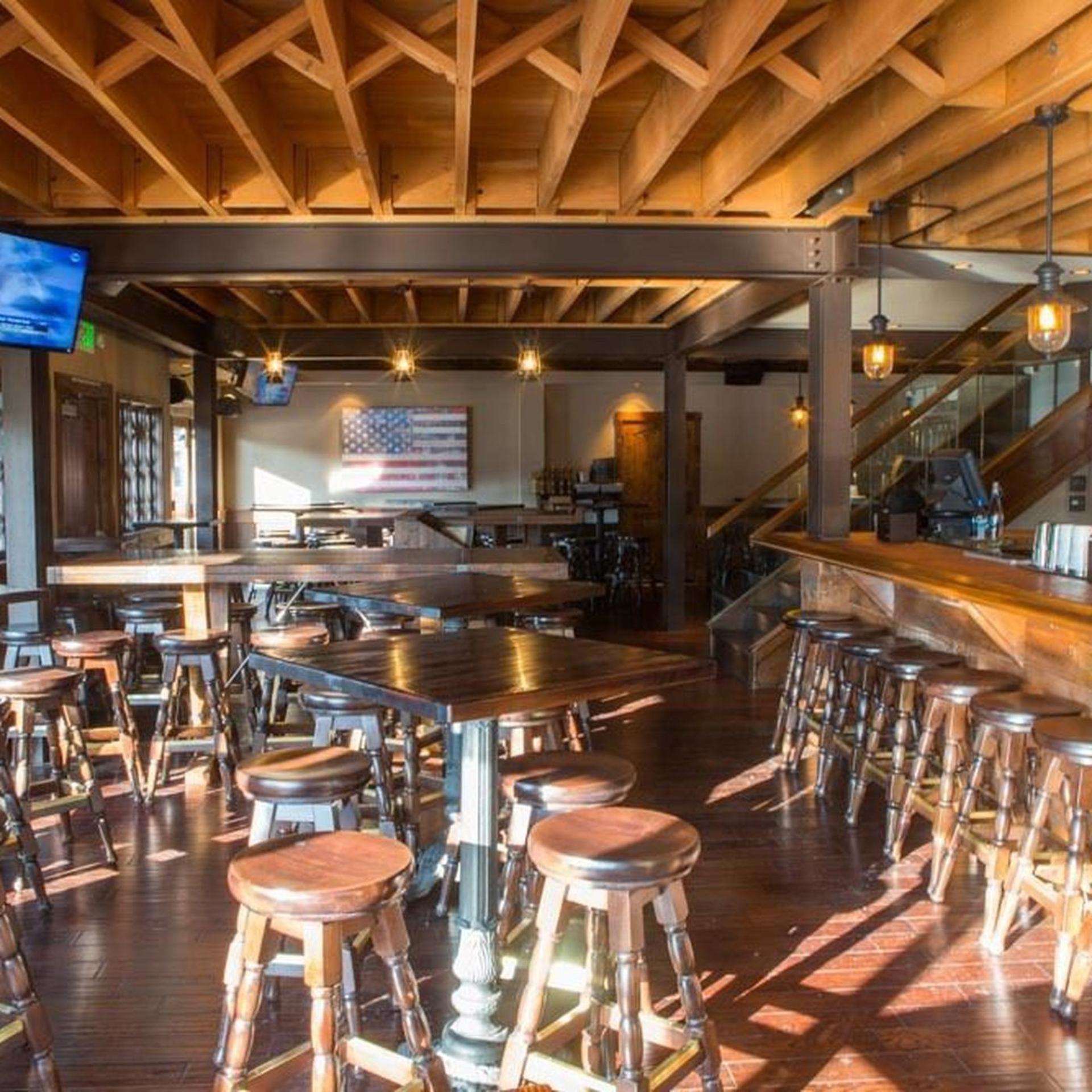 Waive Cover Fees At 8 Iconic Sunset Strip Venues With The ‘Kiss Me, I’m Irish’ Bar Crawl