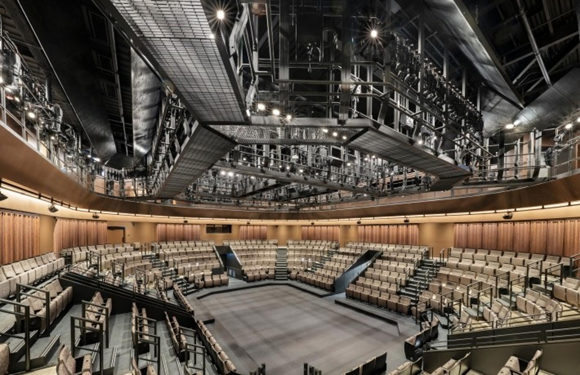 Steppenwolf Theater