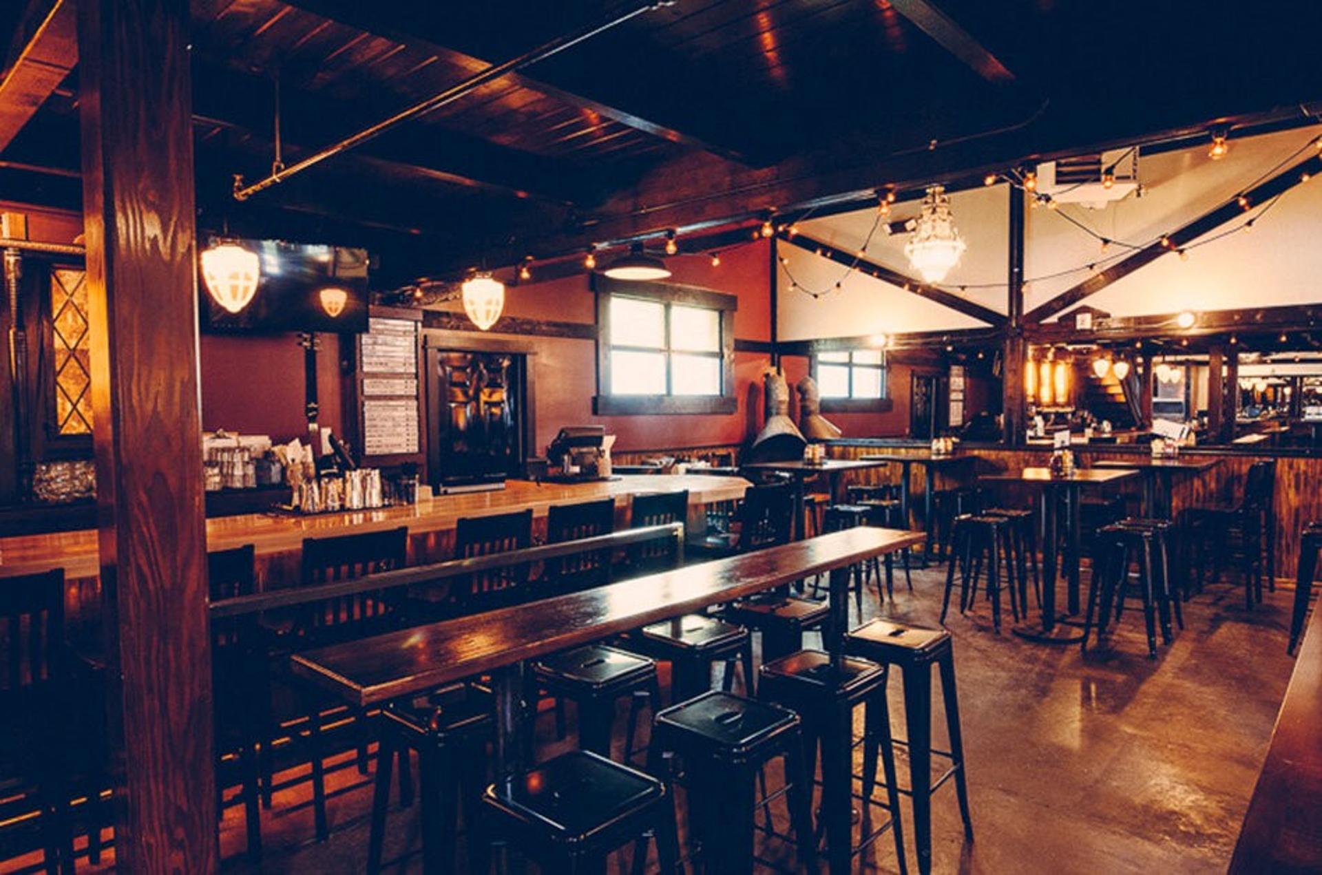 1/2 Bocce Bar & Bocce Den
