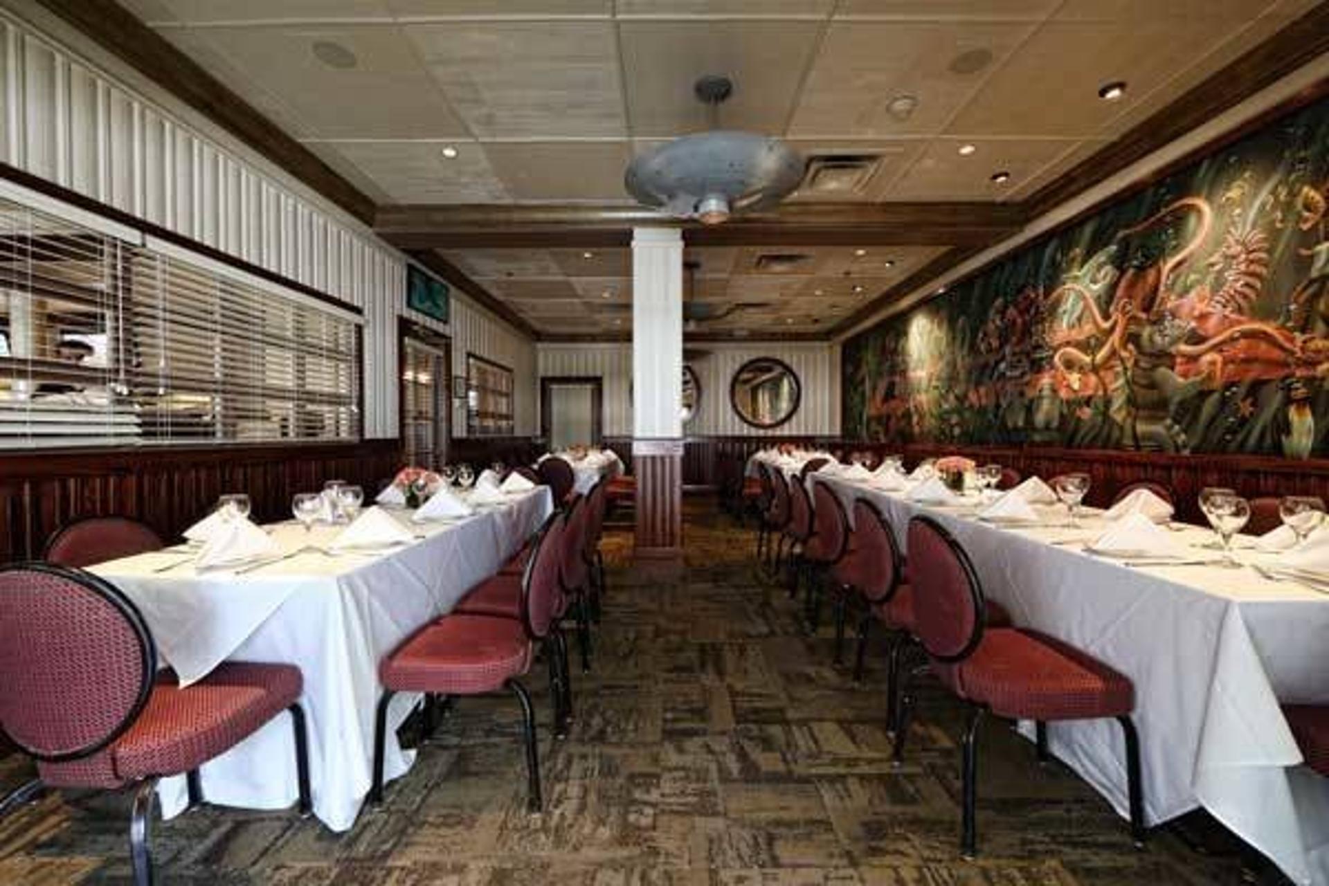 Savannah Room