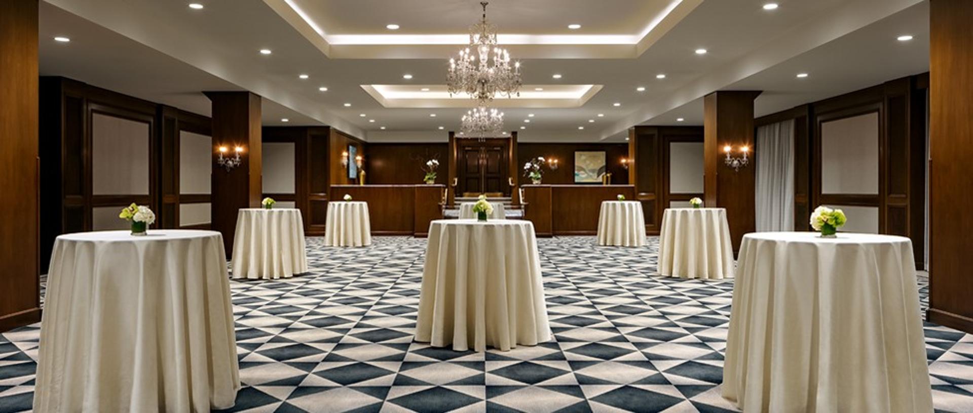 Metropole Room