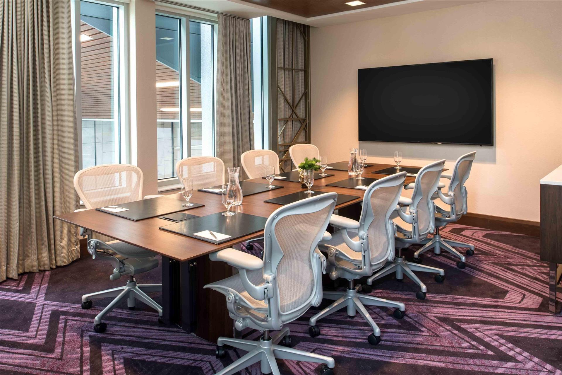 Work Loft Boardroom