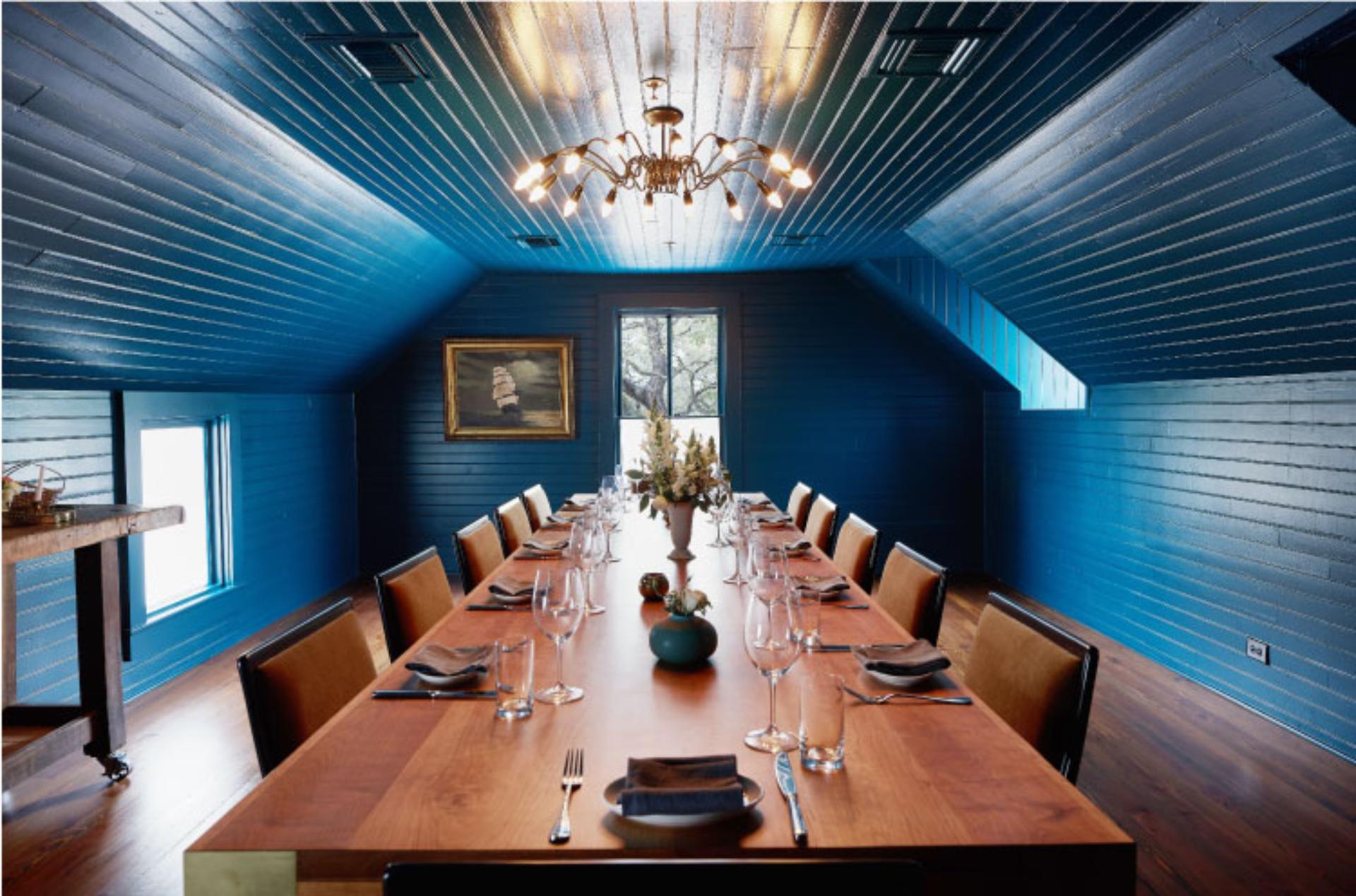 The Table Royale