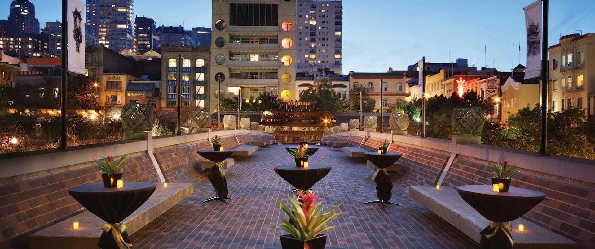 Terrace/Bridge