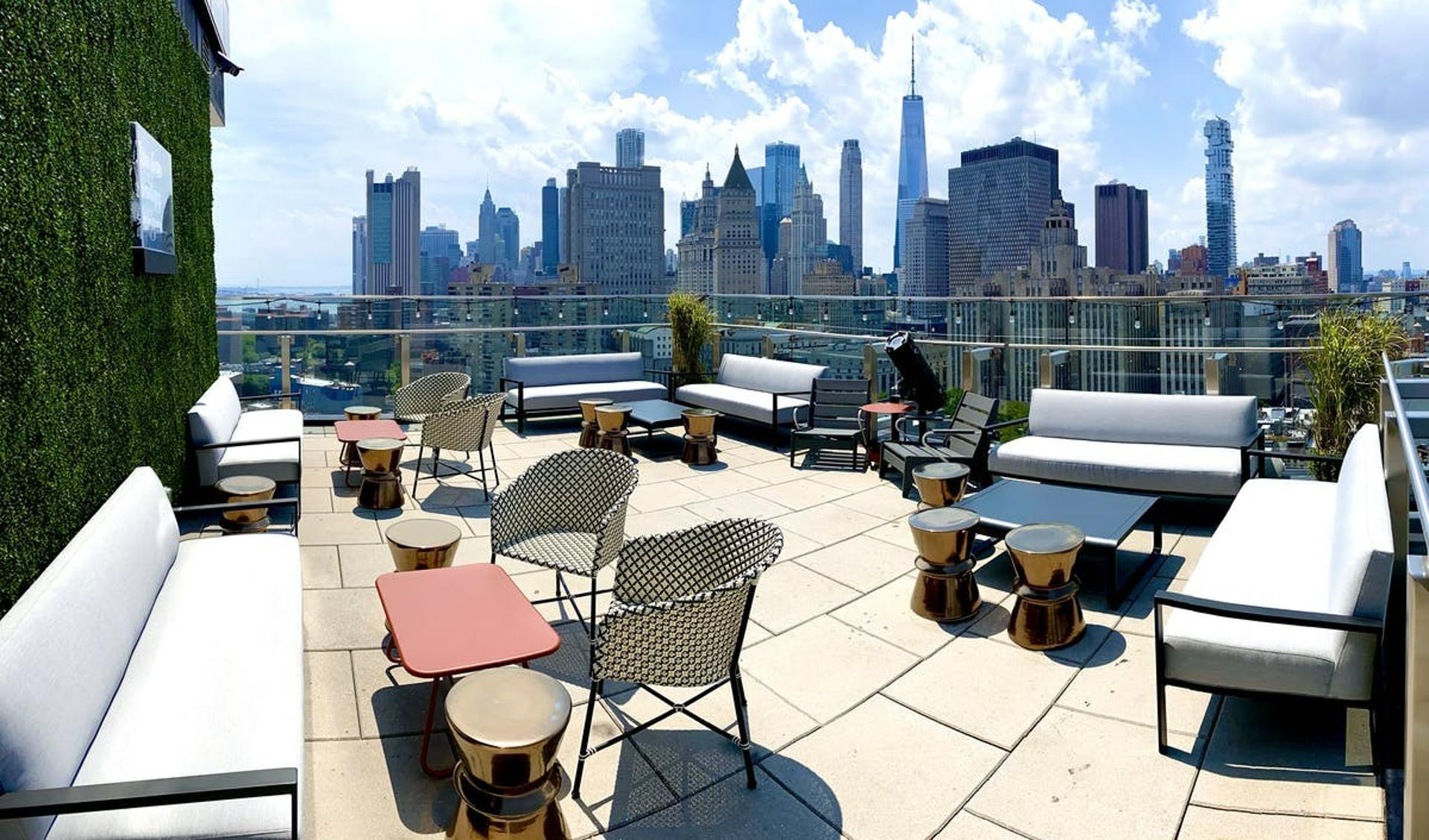 Downtown Terrace - The Crown