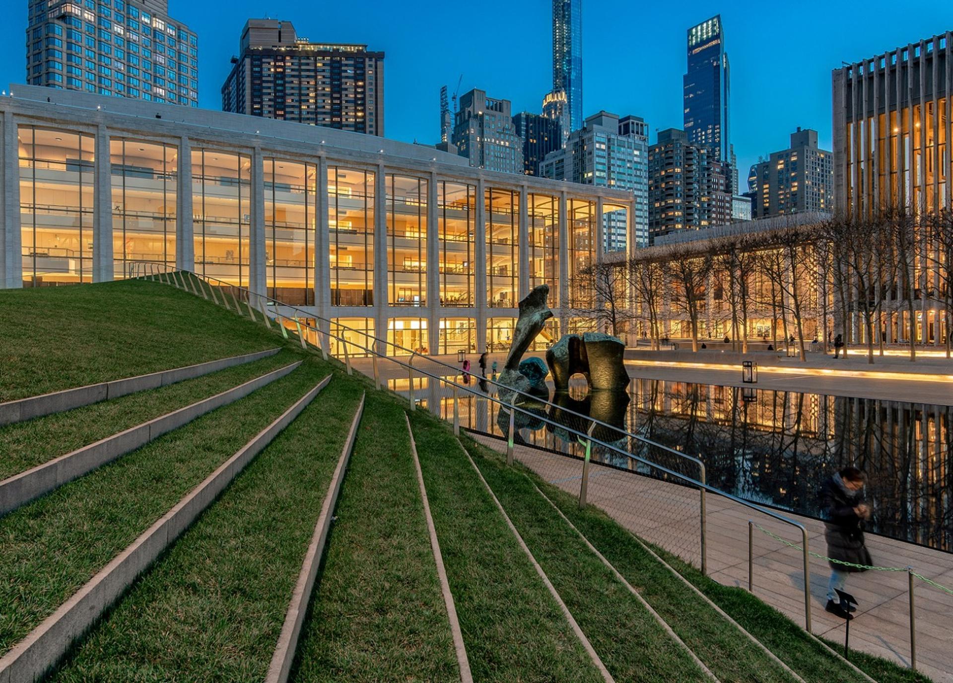 Hearst Plaza