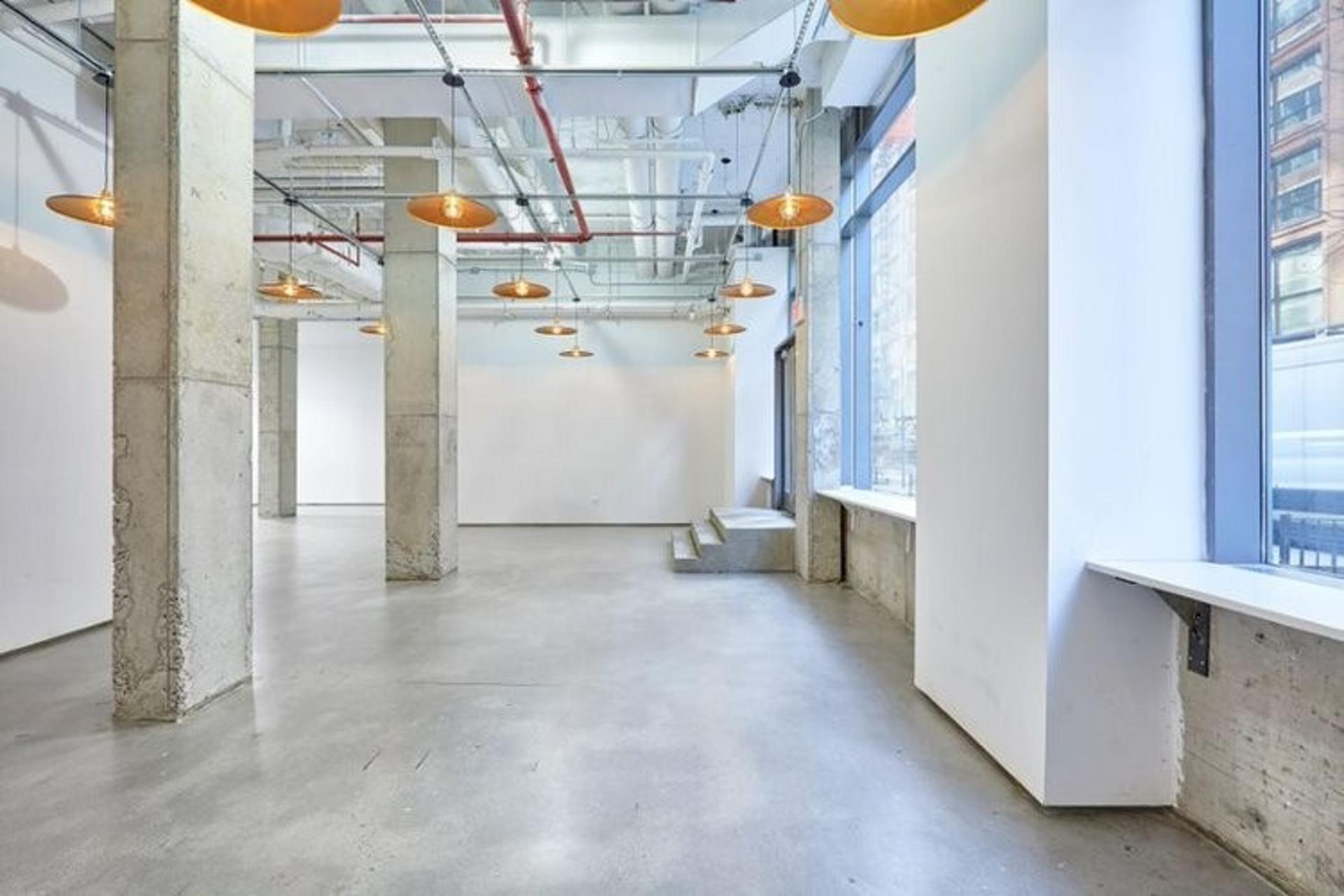 Chelsea Industrial: The Lounge