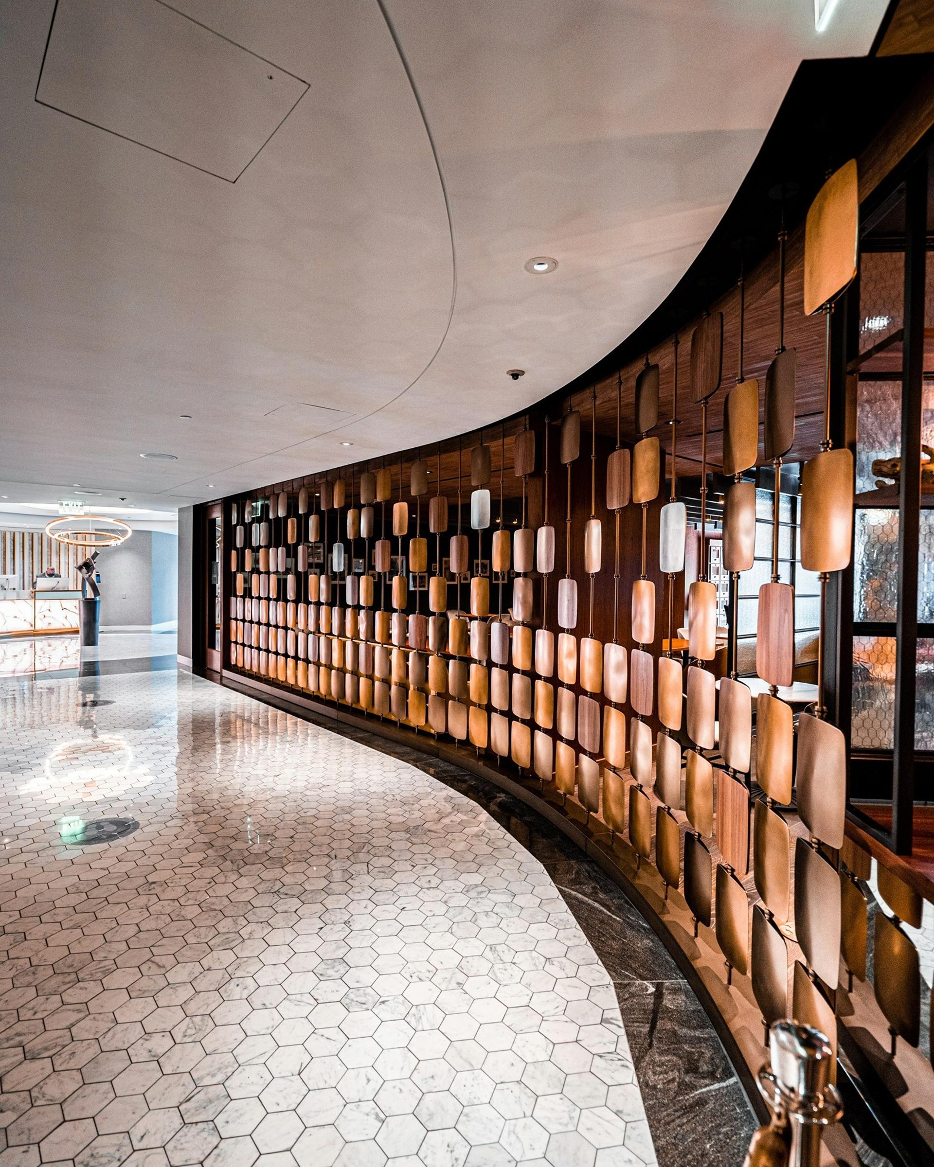 The Lounge & Bar