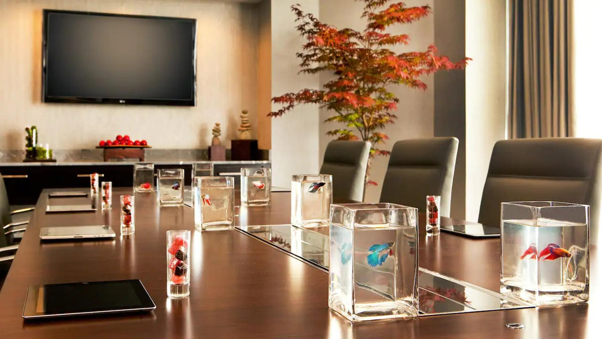 Cambridge Boardroom