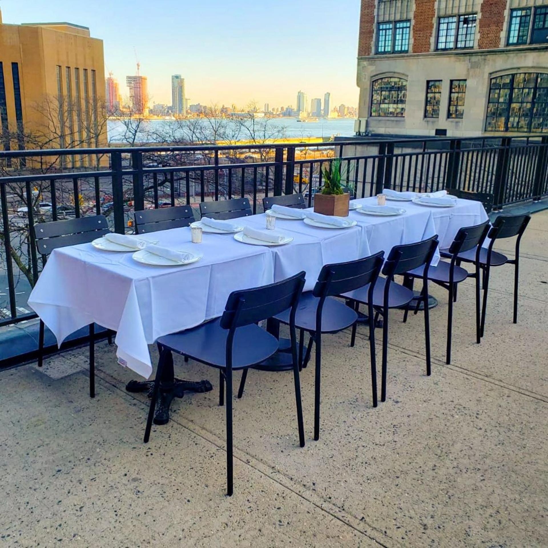 Bridge Dining
