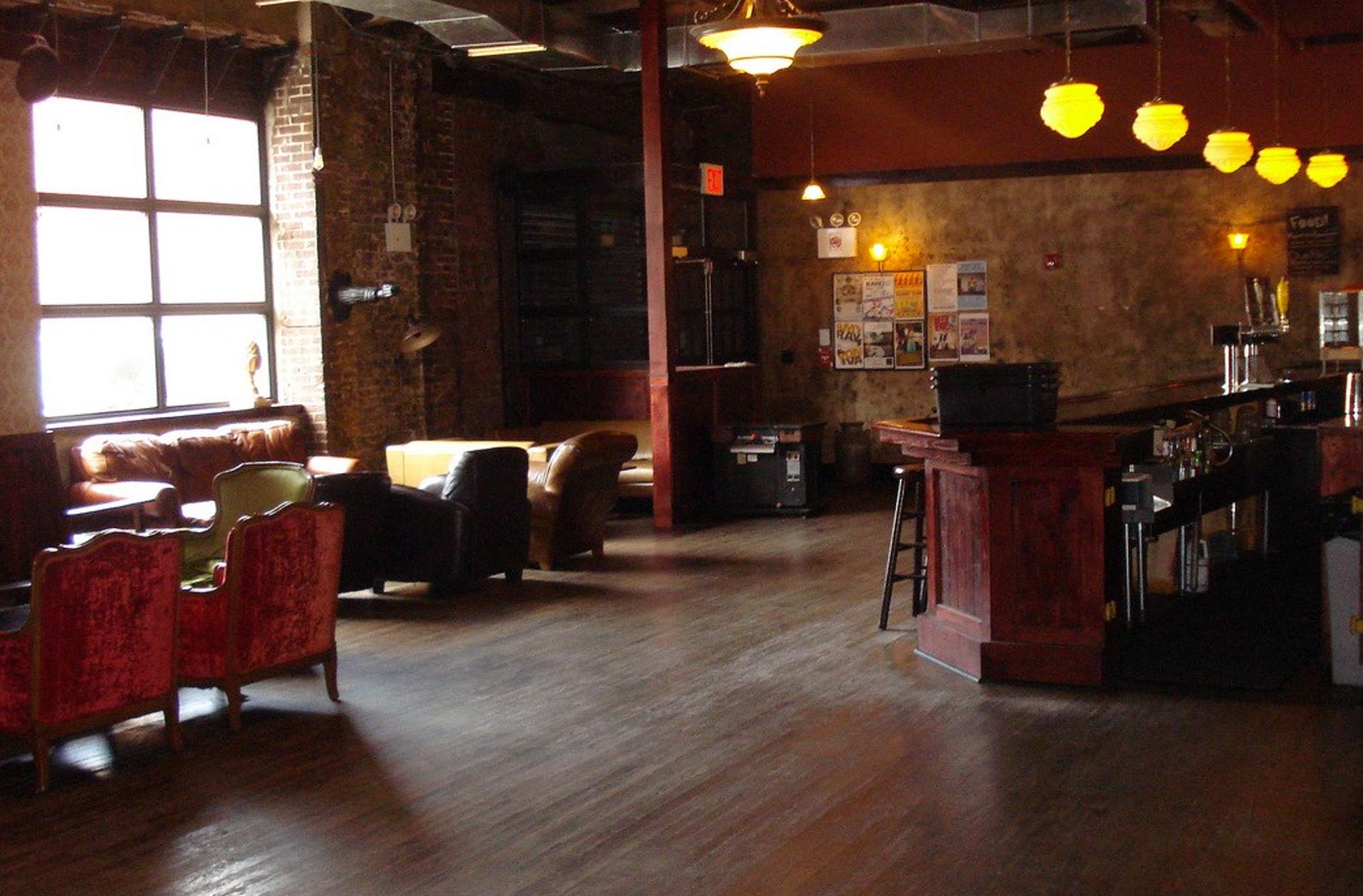 Front Lounge