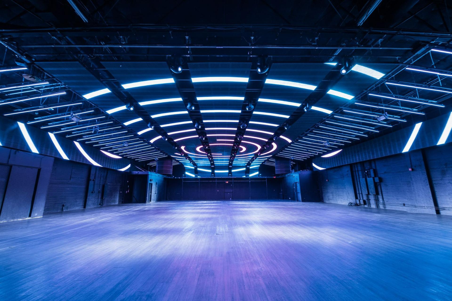 Lobby & Main Floor