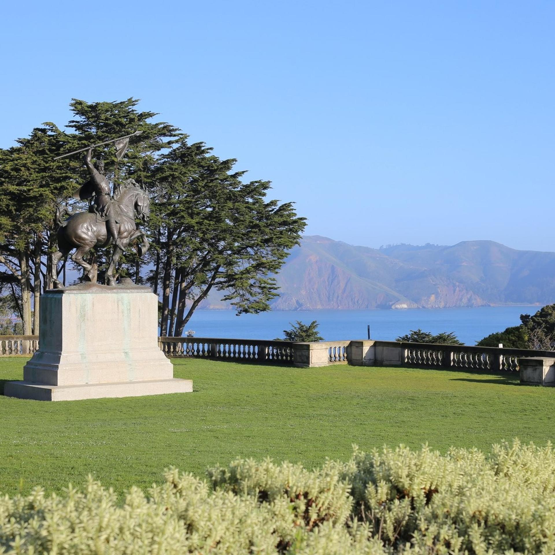 Balustrade Lawn