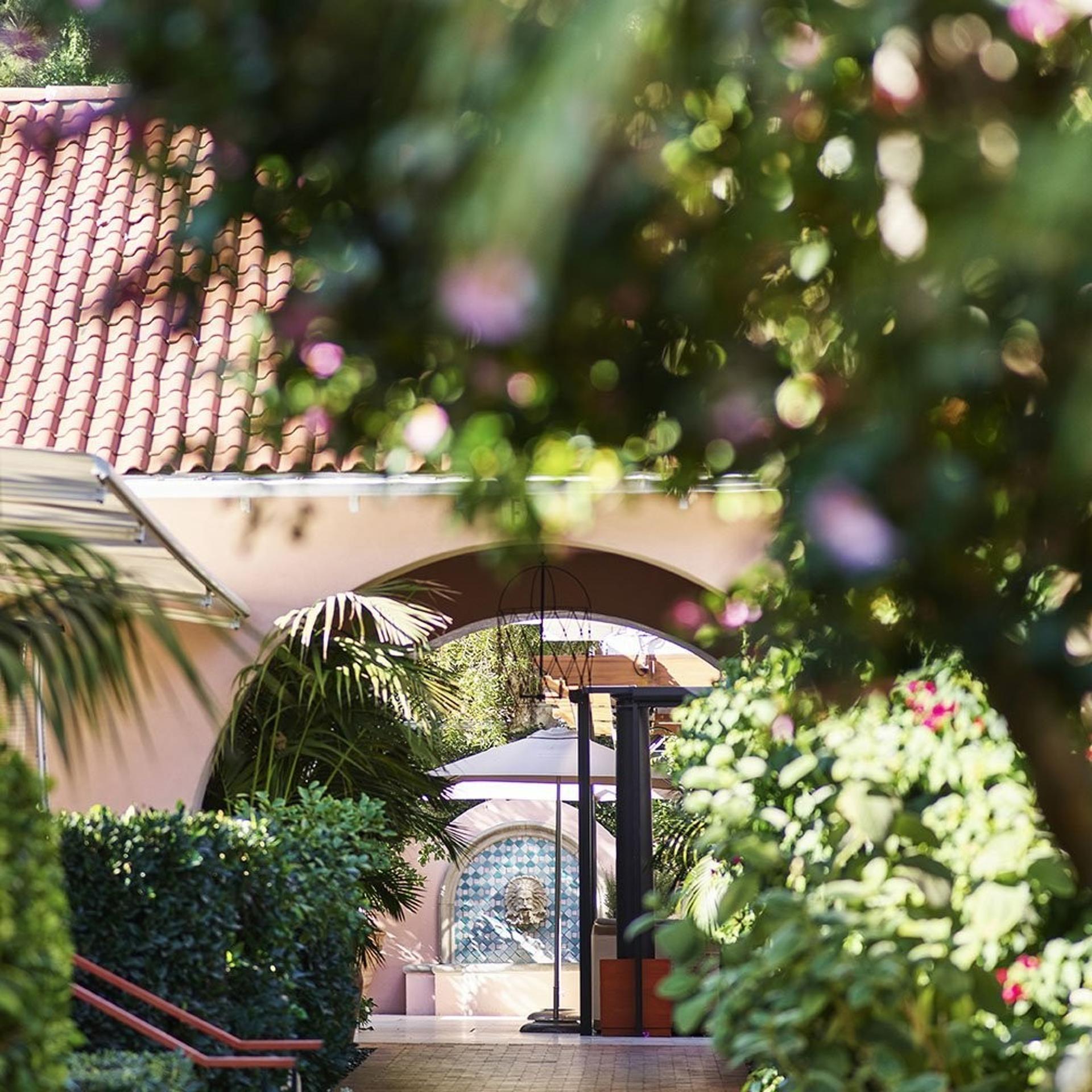 Fireplace Courtyard