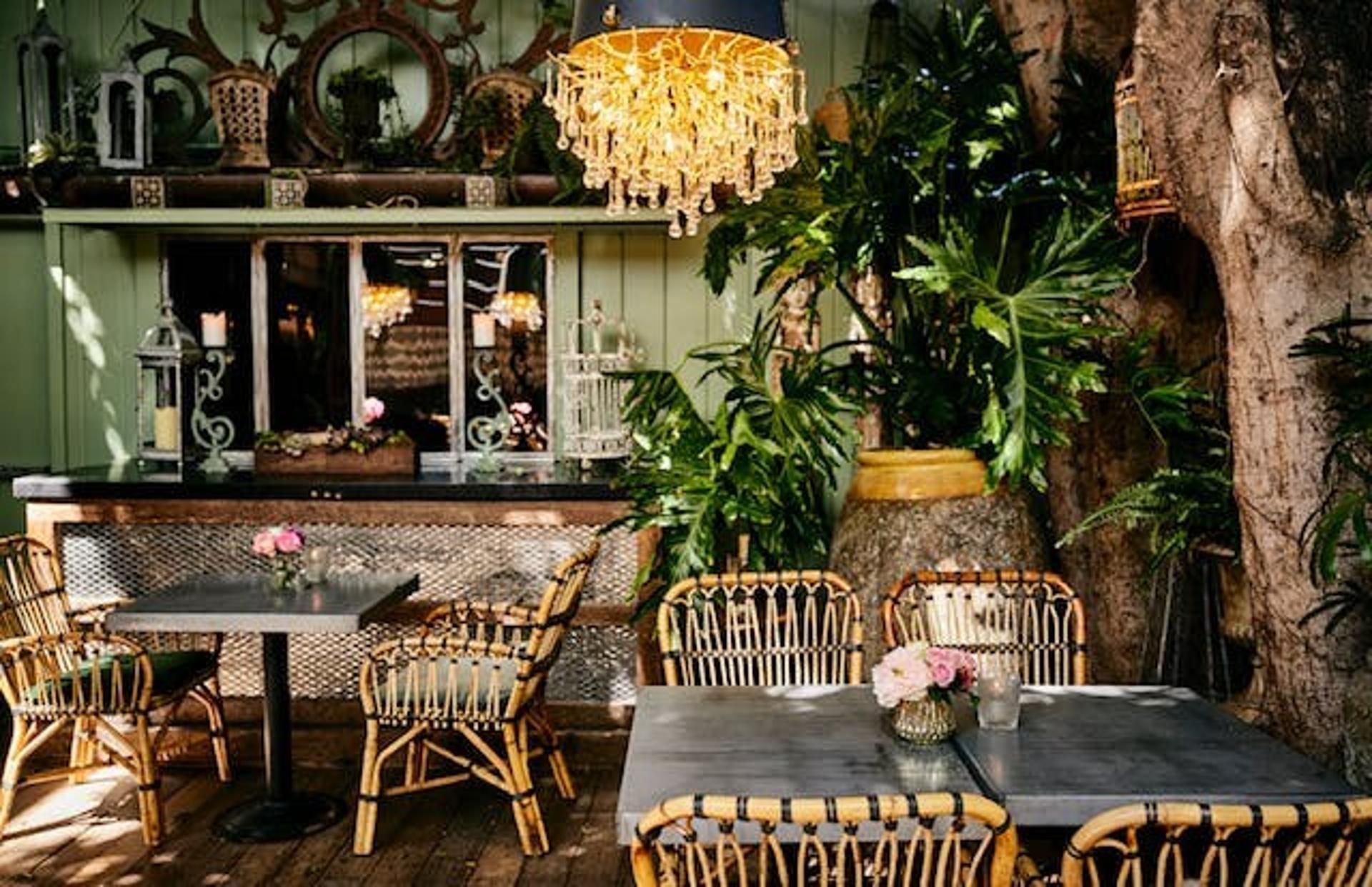 SUR Lounge Venue, Buy Out