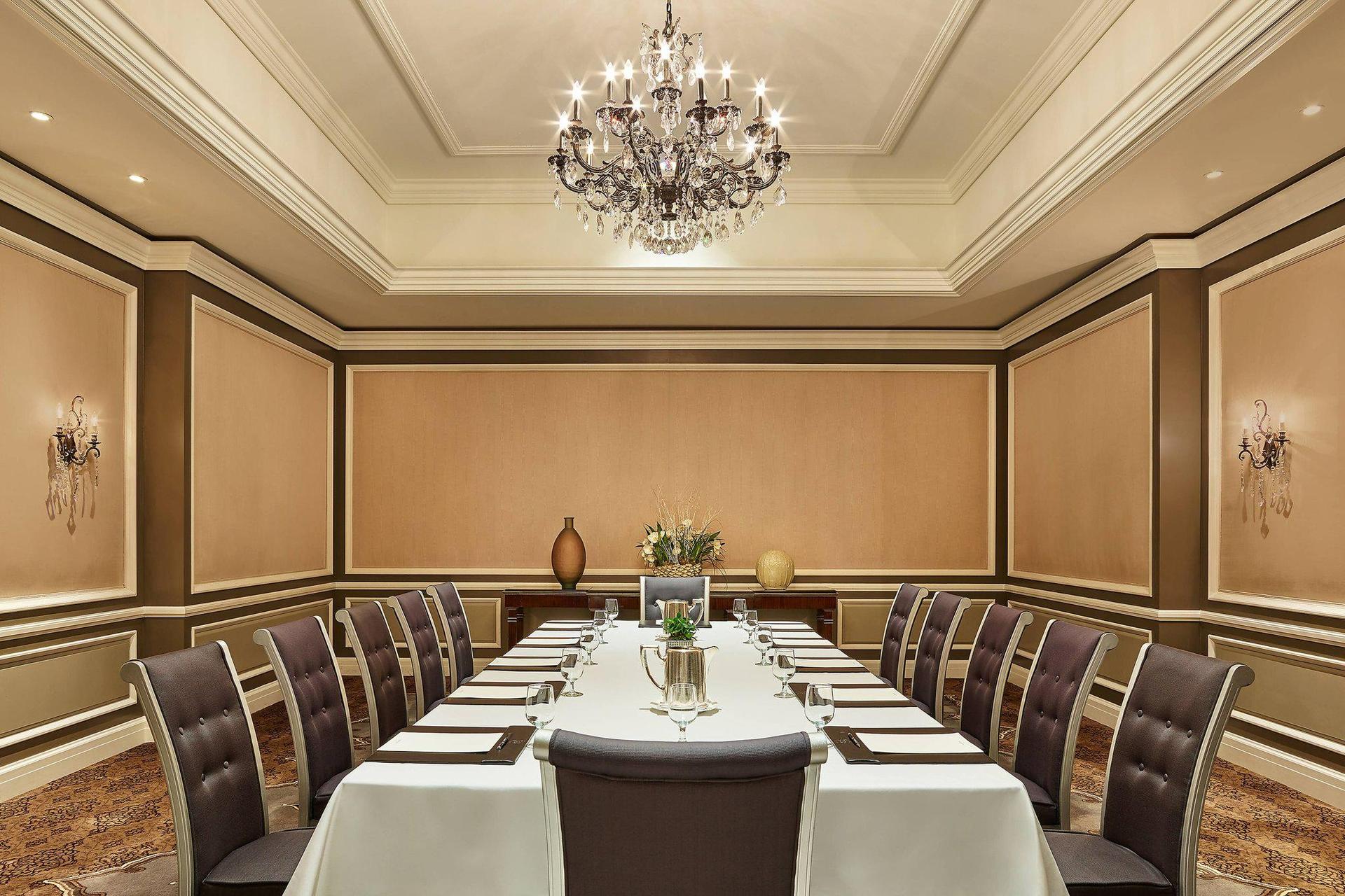 Capitol Meeting Room