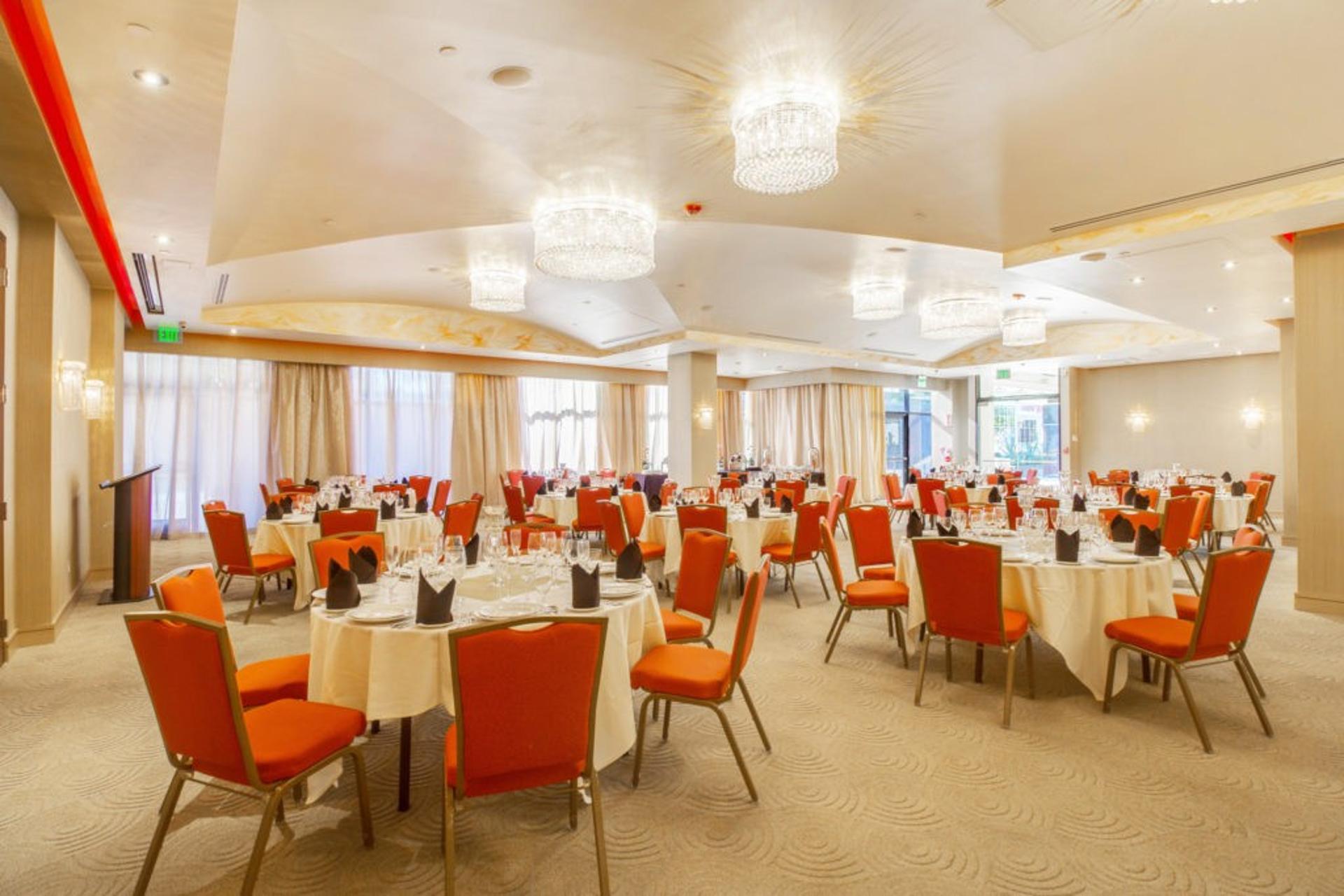 Ballroom & Private Room