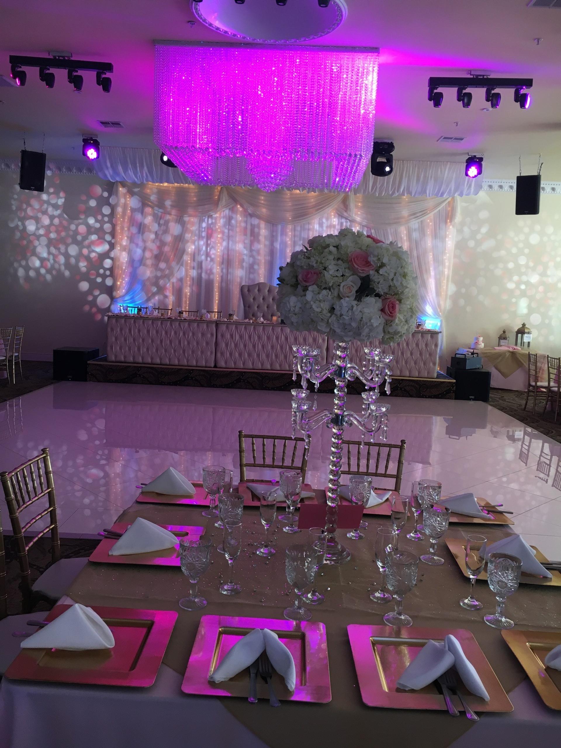 La Luna Banquet Hall