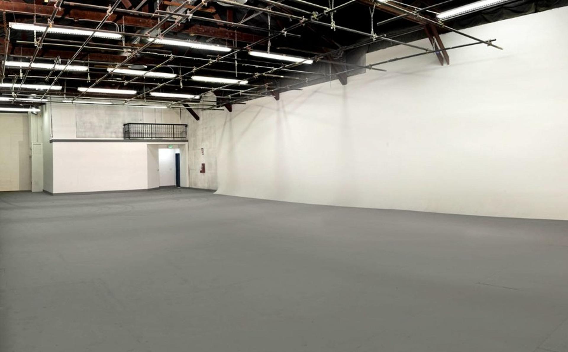 Sound Stage 7