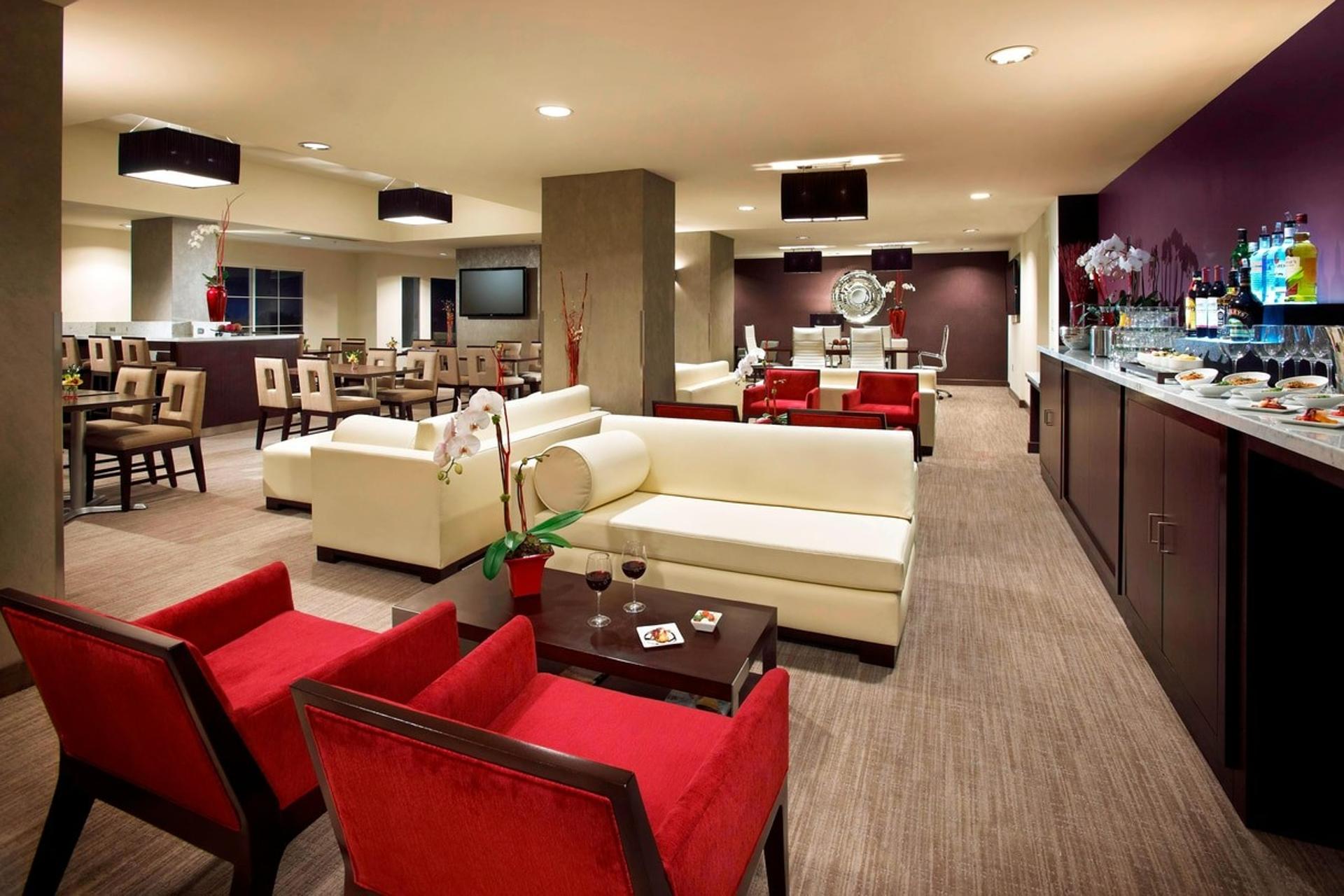 The Lounge
