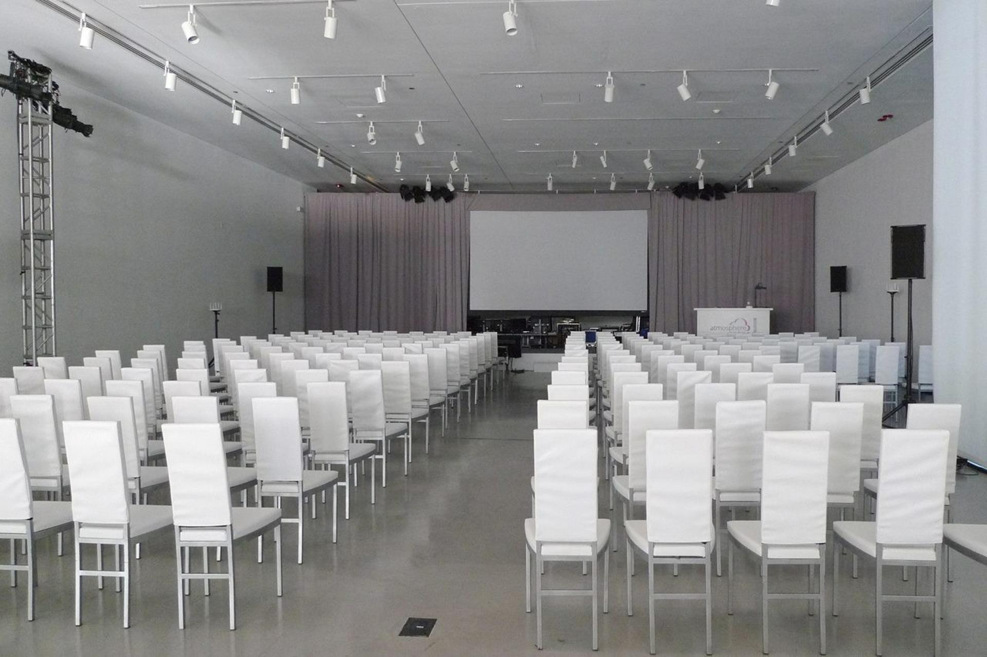 Gallery 10