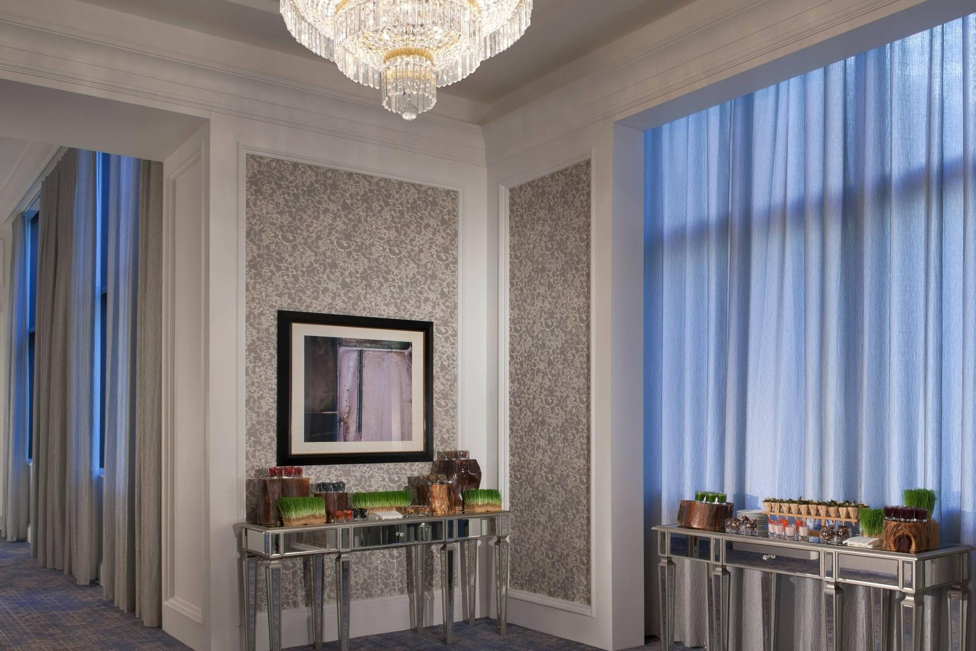 Executive Boardroom Foyer