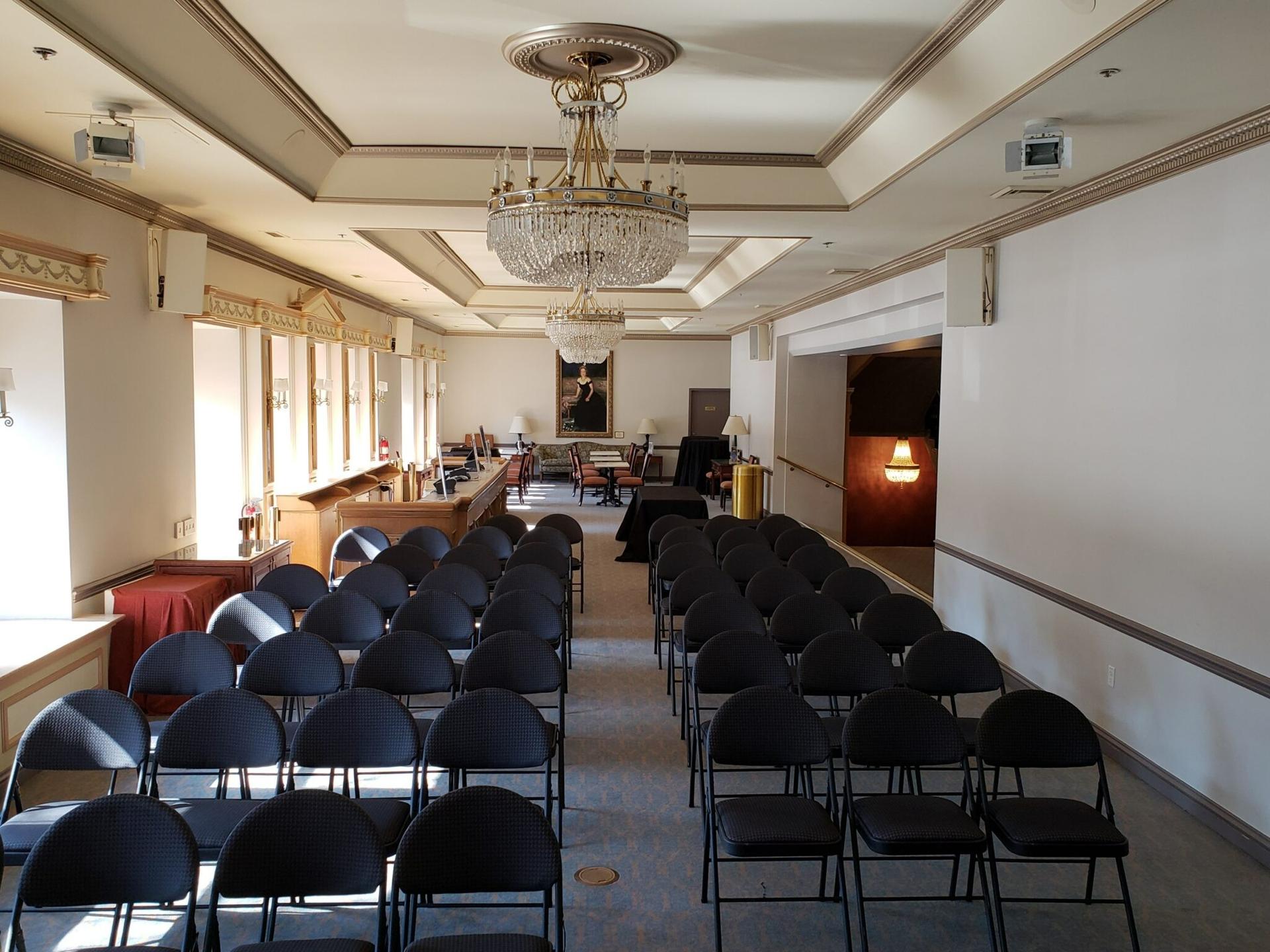 Helen Hayes Lounge
