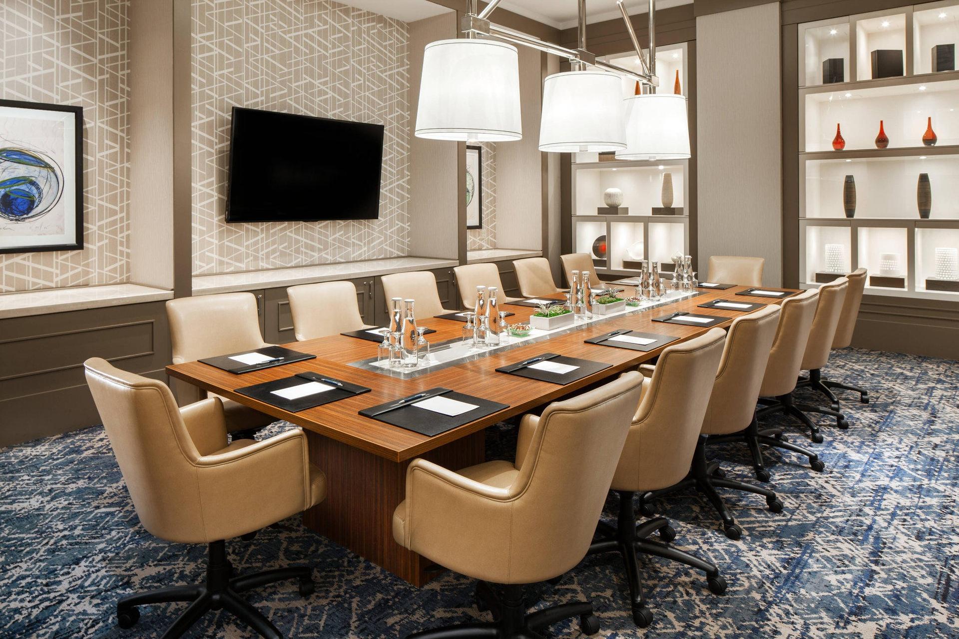 Eagle Boardroom