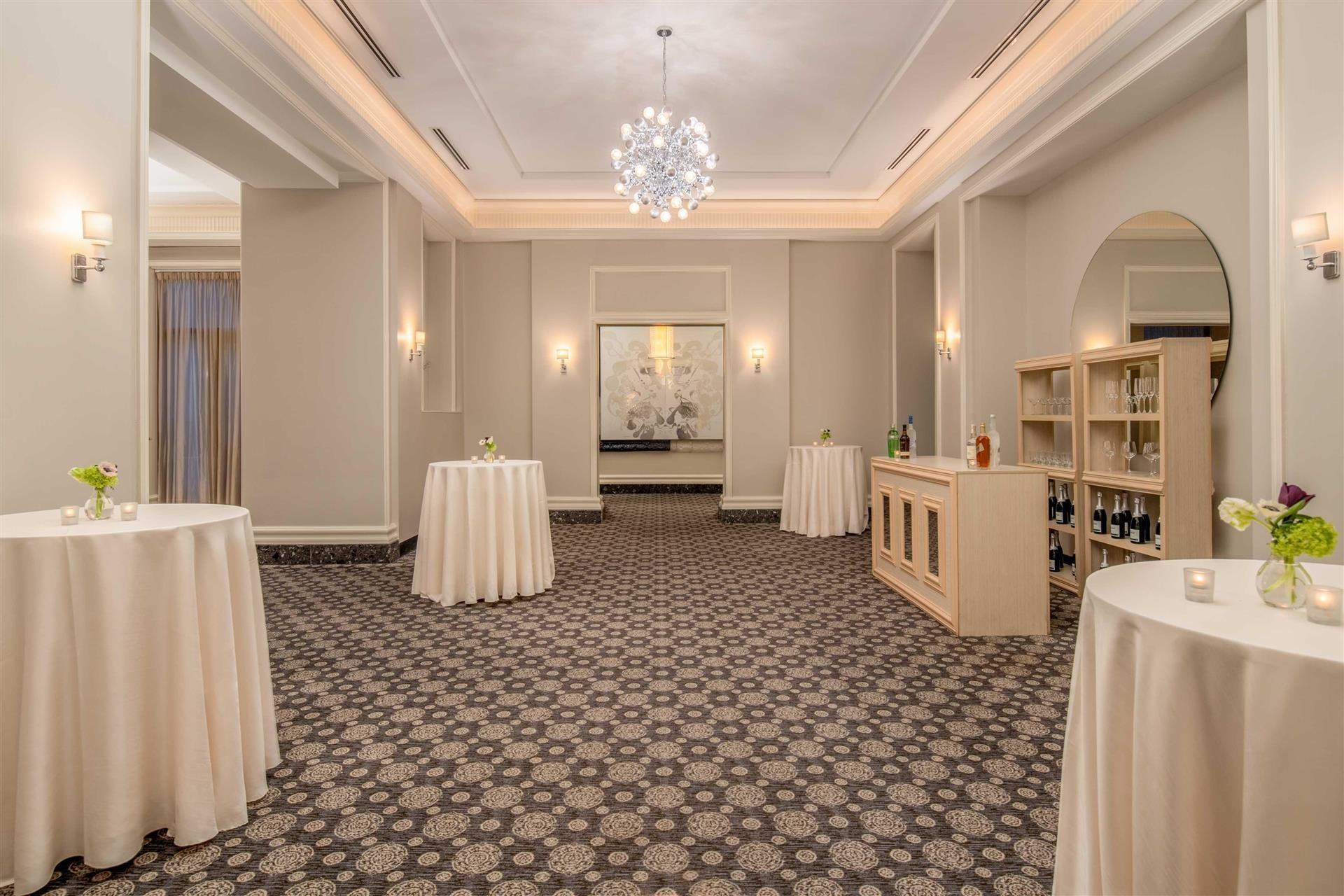 Taipan Pre-Function