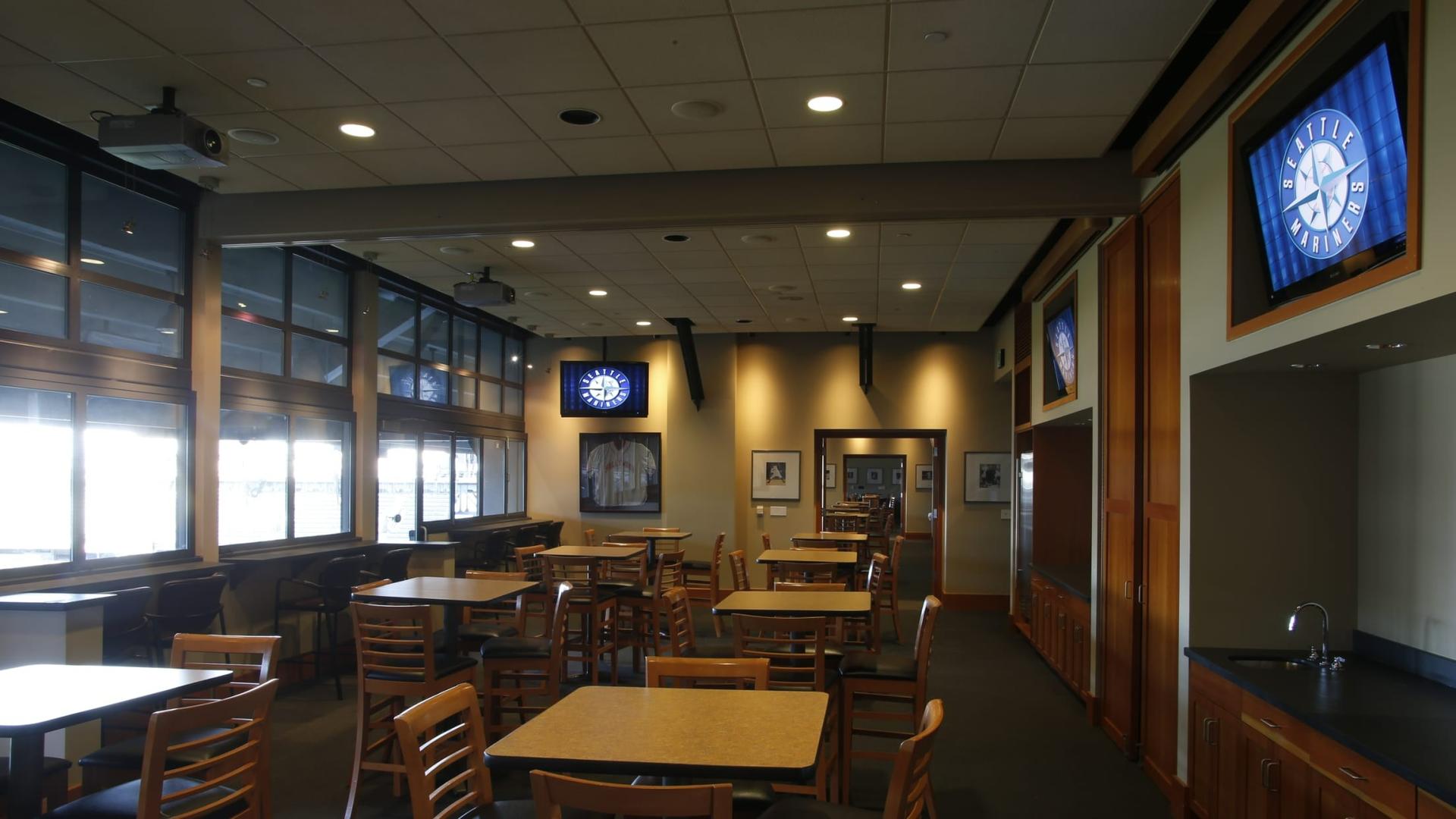 Group Suites 4