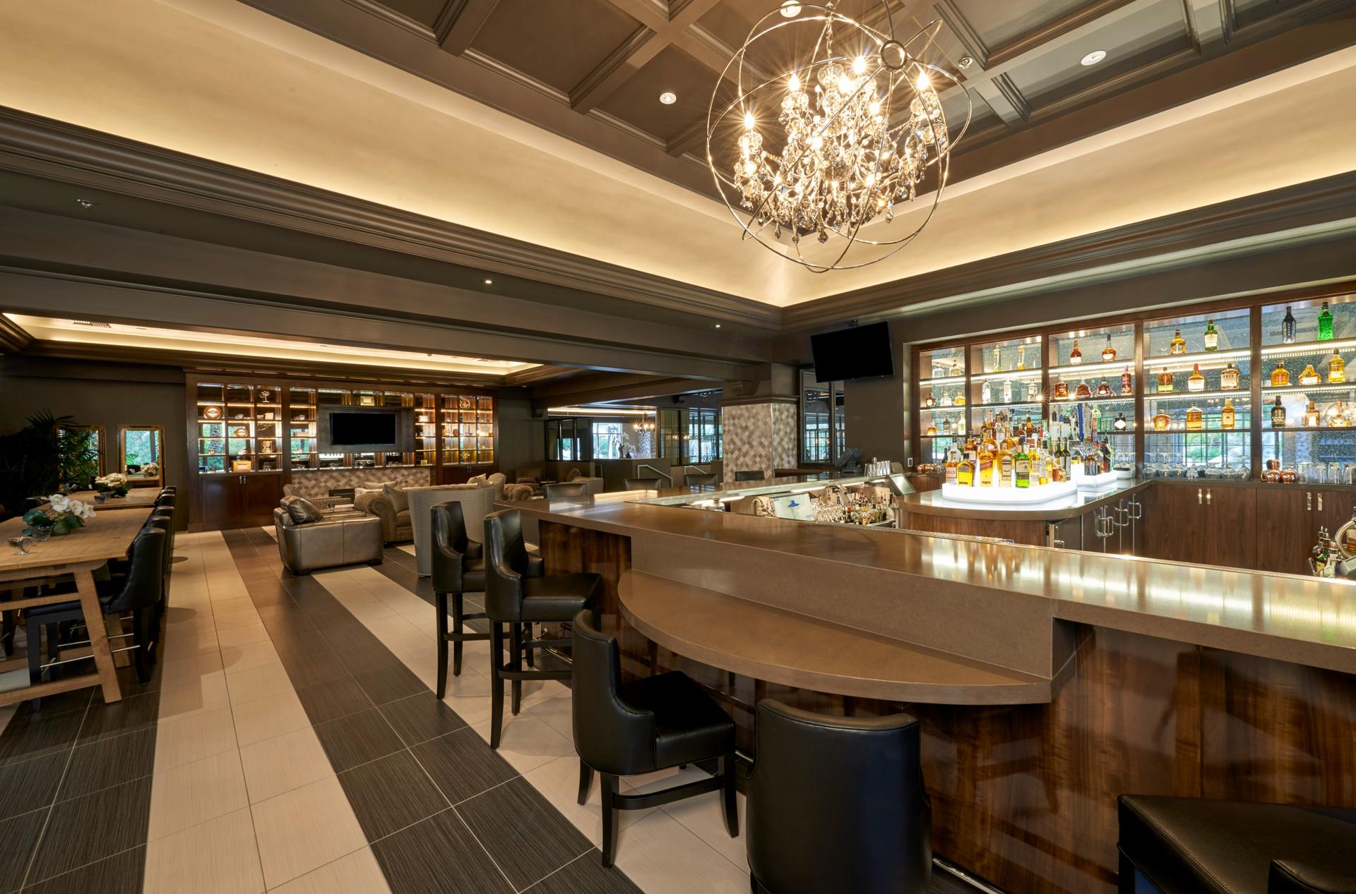 Bar and Lounge