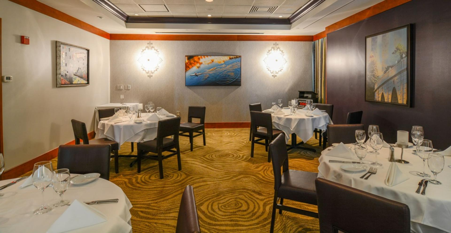 Cardinal Room