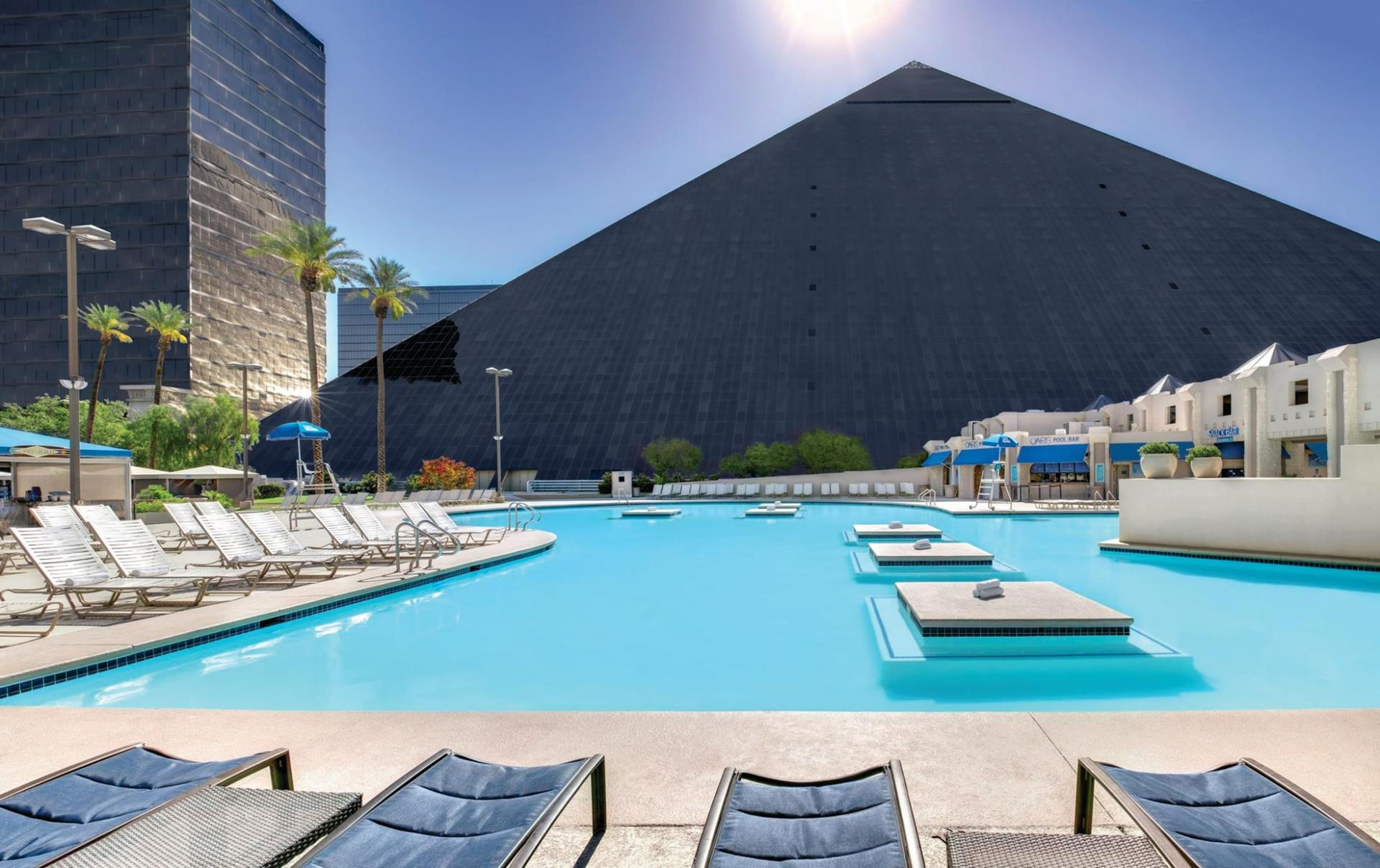 Pools & Cabanas