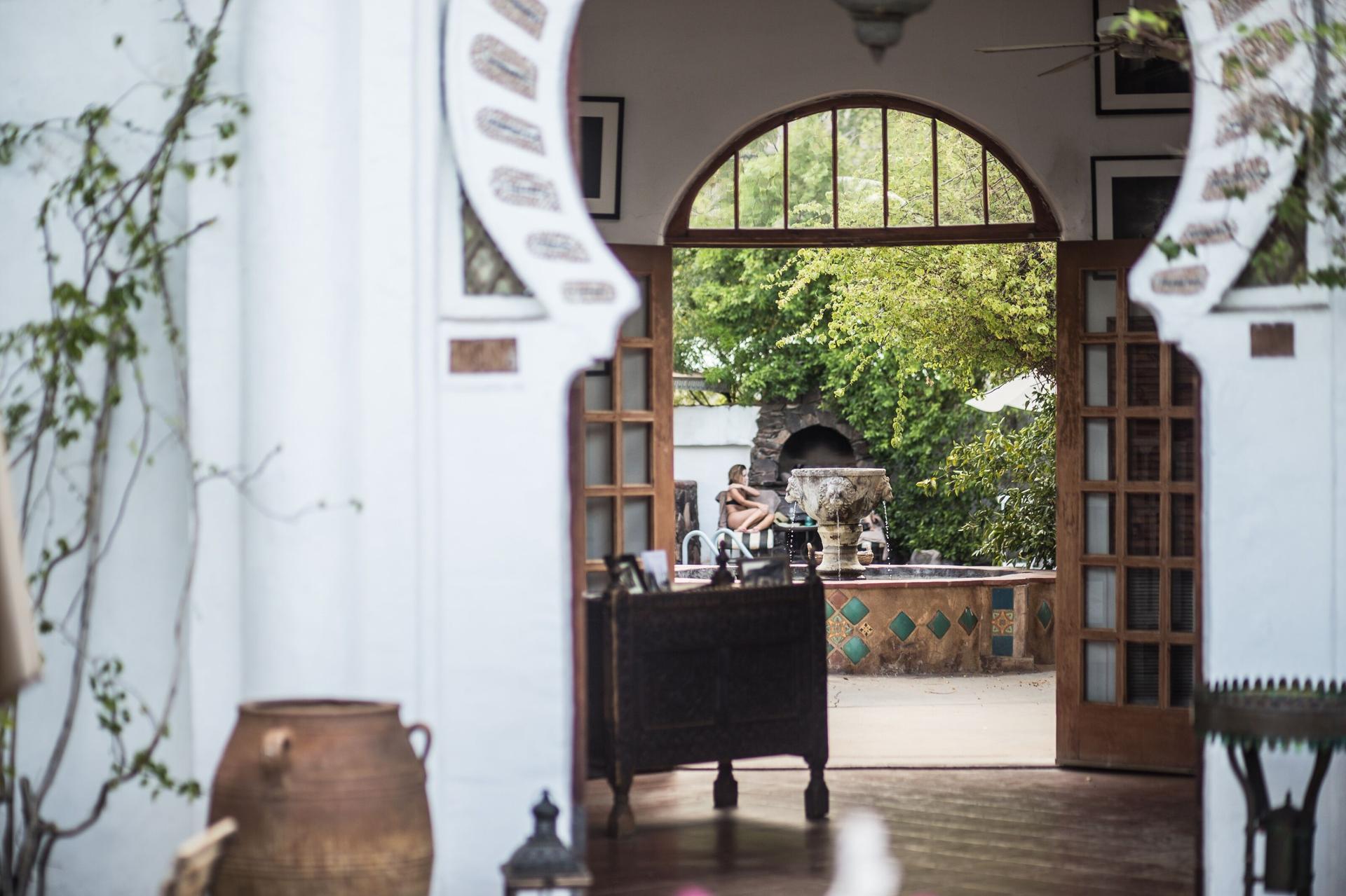 Courtyard + Lobby