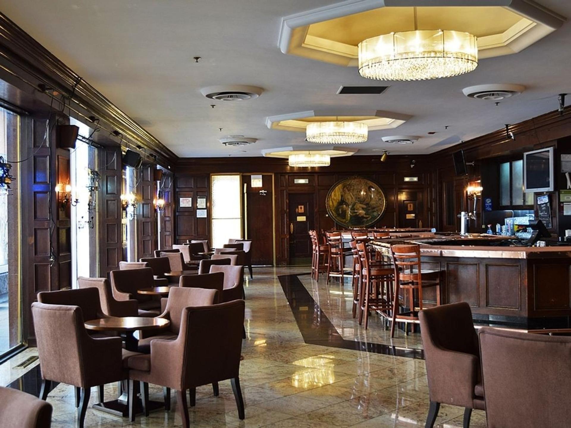 Congress Lounge