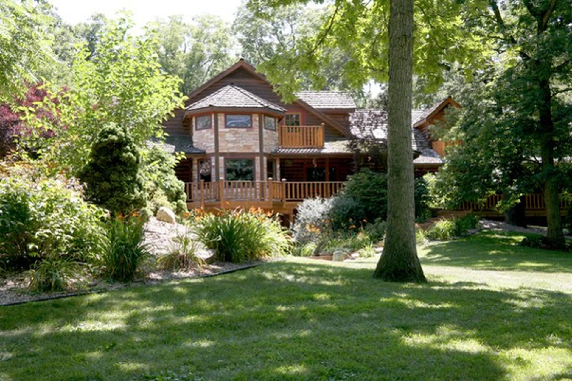 Loghouse