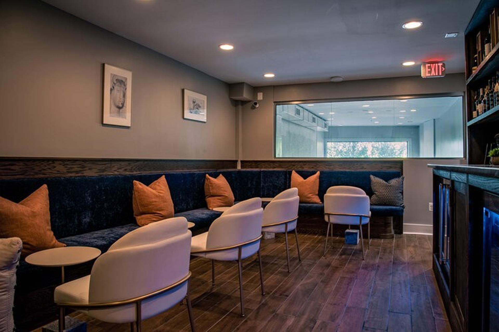 Mezzanine Lounge