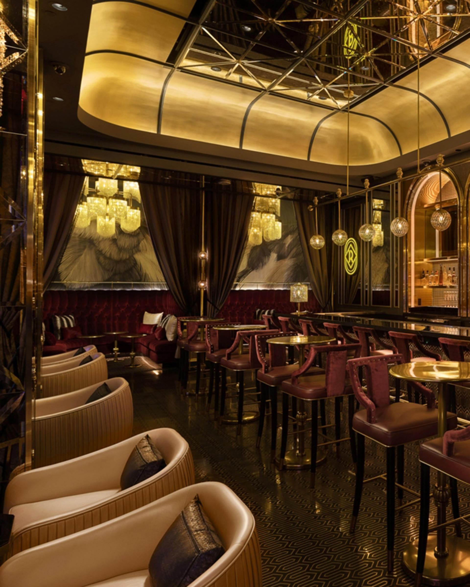 Seats At Tables/ Booths
