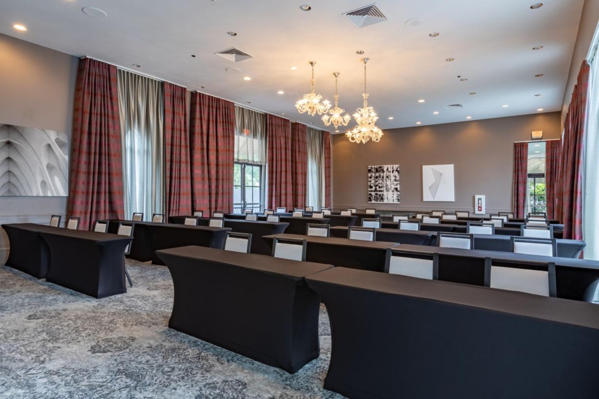 Empire Room	
