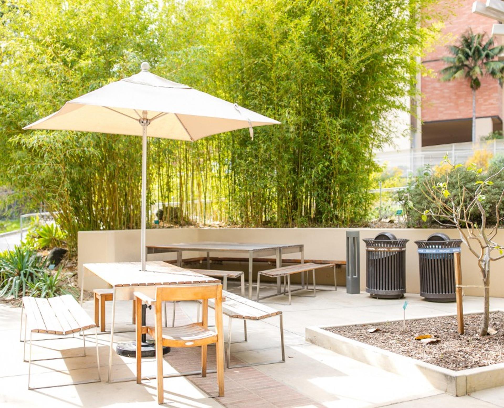 Park’s Patio