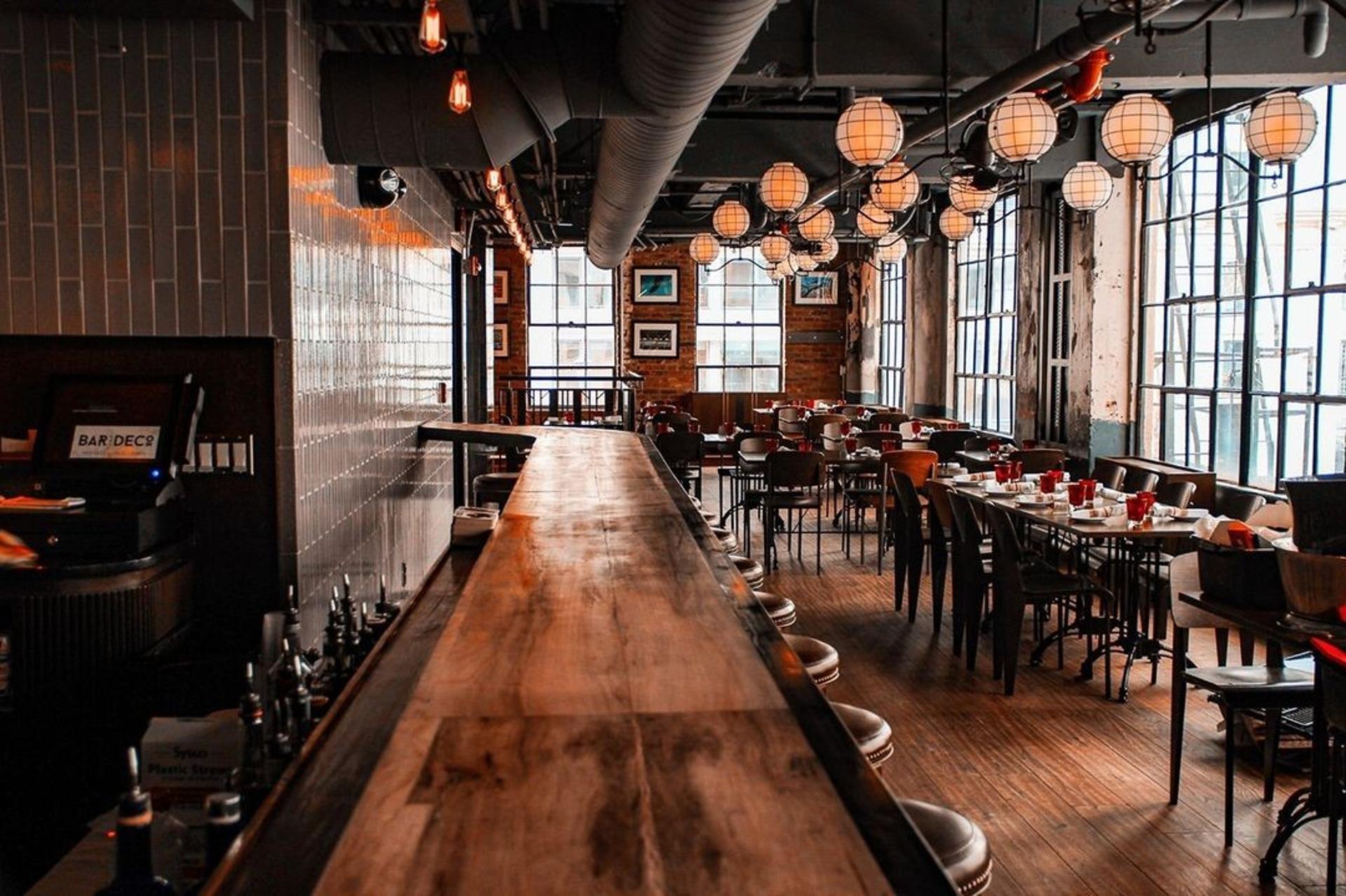 Bulletin Bar