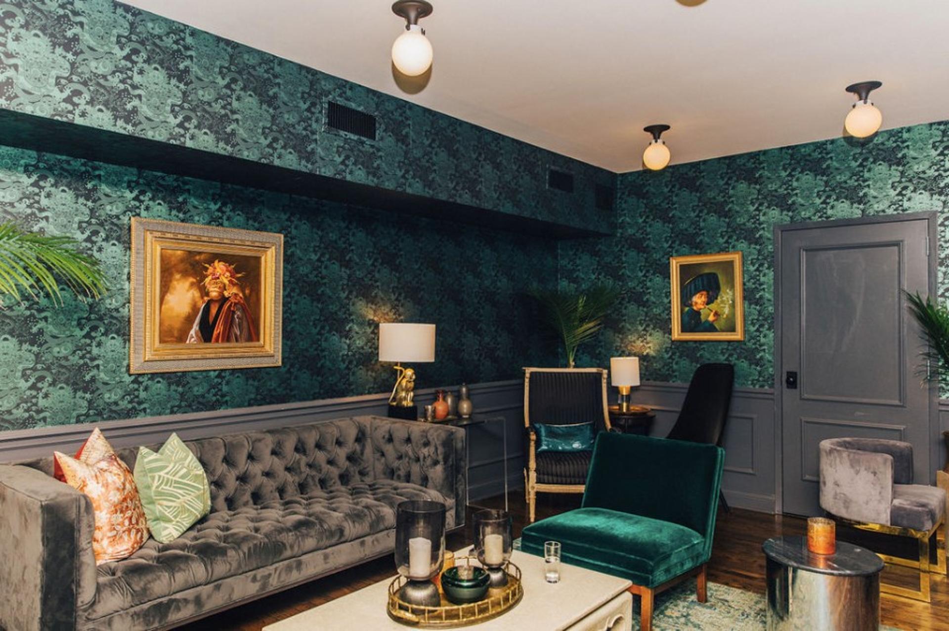 The Lounge