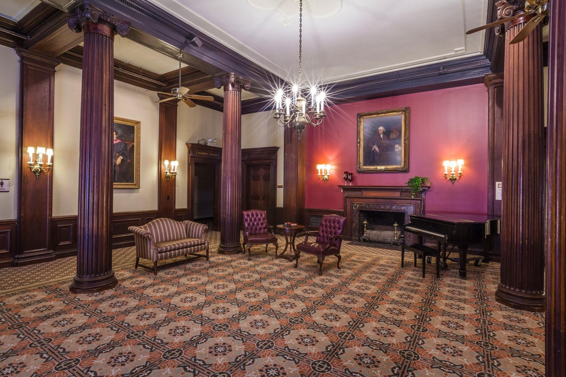 Massachusetts Foyer