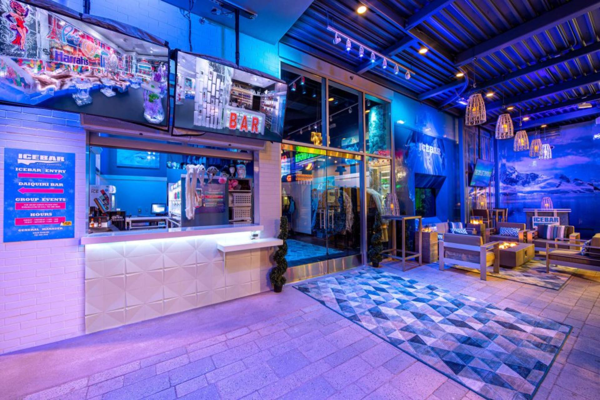 Ice Lounge & Patio