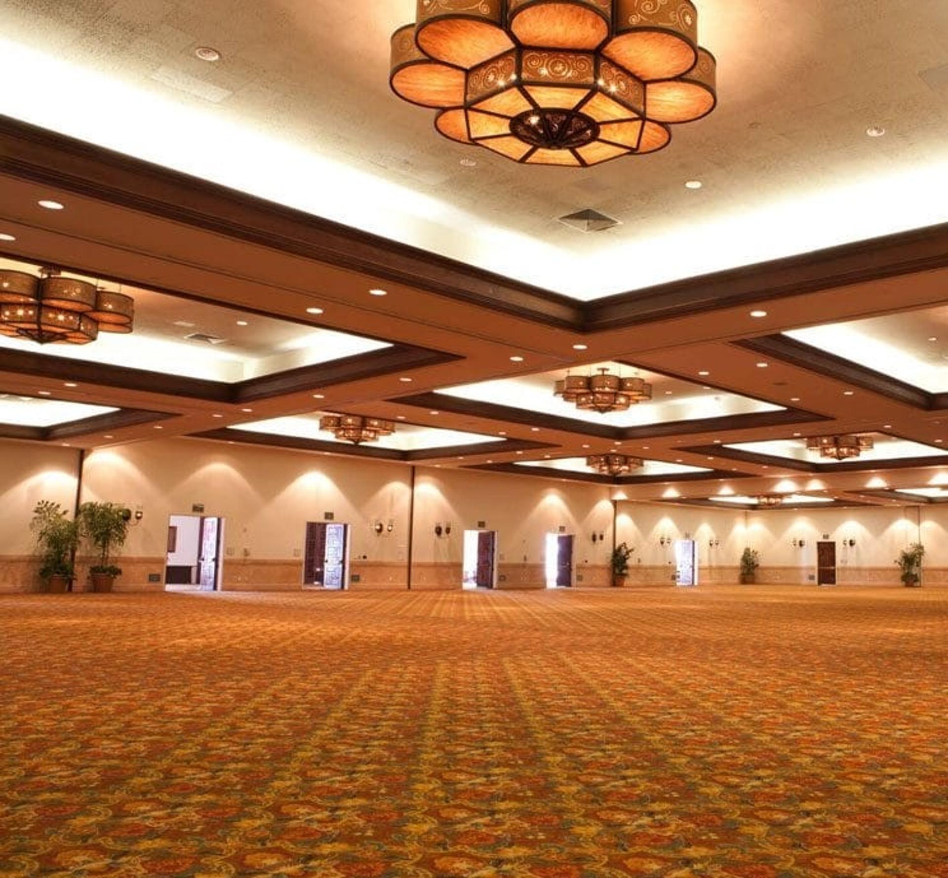 Flores Foyer