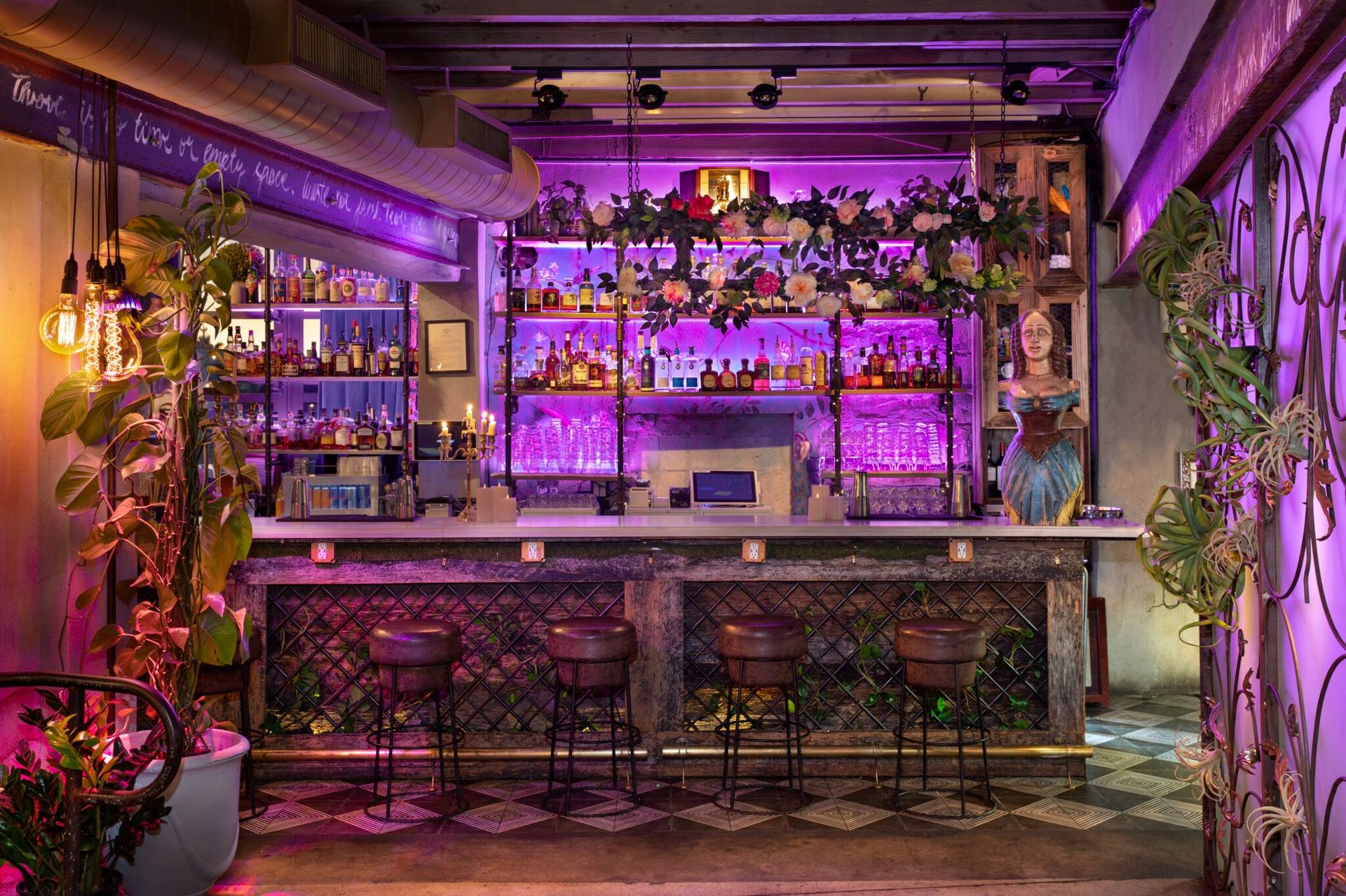 Indoor Bar